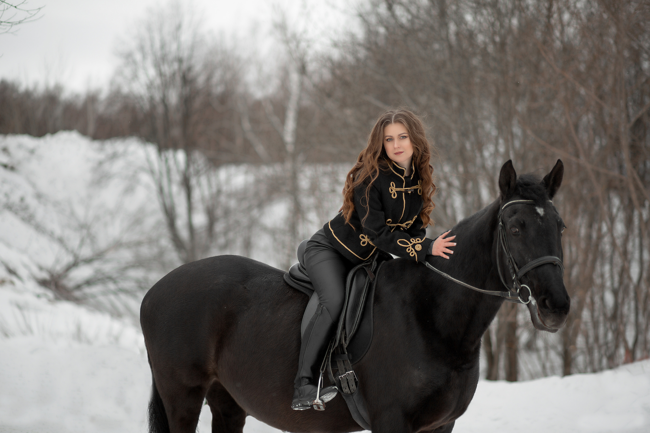Татьяна и Жасмин. Фотосессия с лошадьми в Нижнем Новгороде