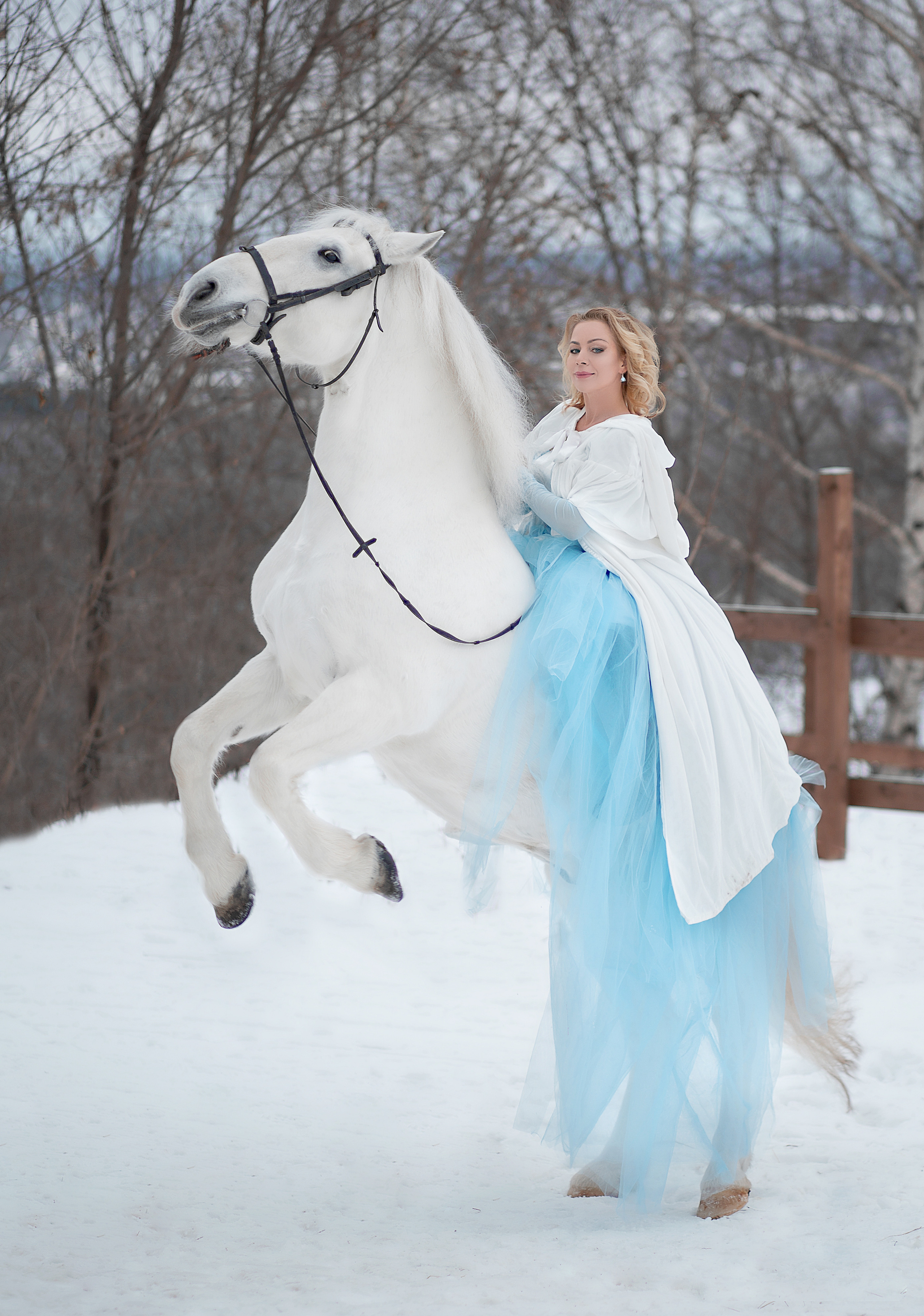 Полина и Воробей. Фотосессия с лошадьми в Нижнем Новгороде