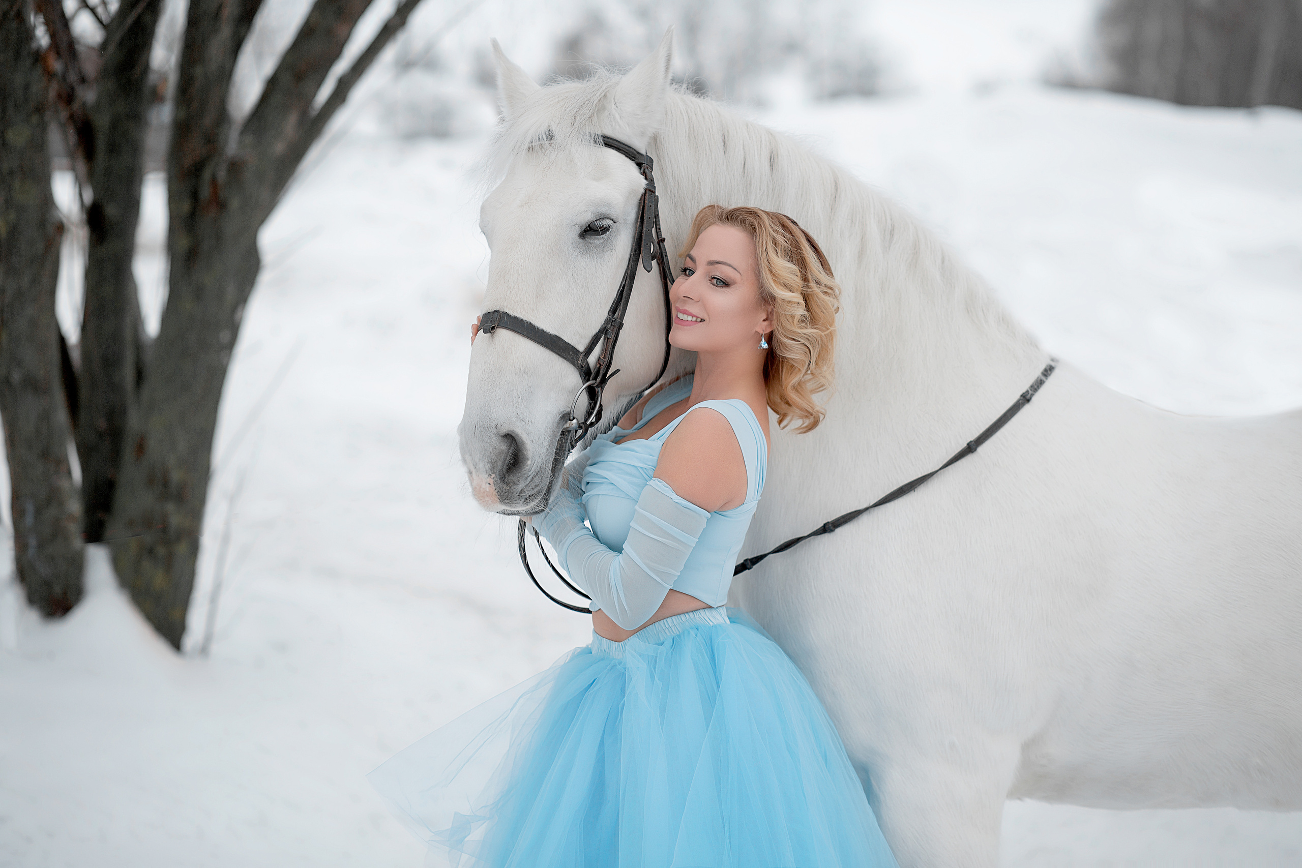 Полина и Воробей. Фотосессия с лошадьми в Нижнем Новгороде