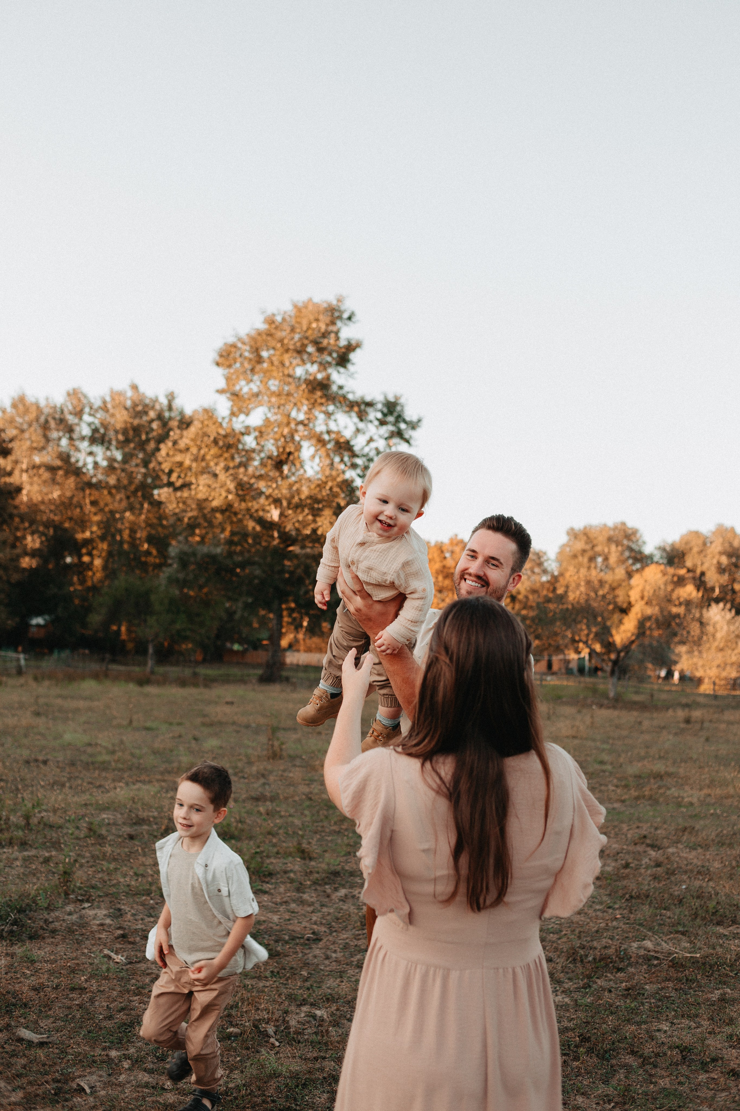 Семейная фотосессия. Глэмпинг «Глоток воздуха». Фотограф Настя Галингер Краснодар
