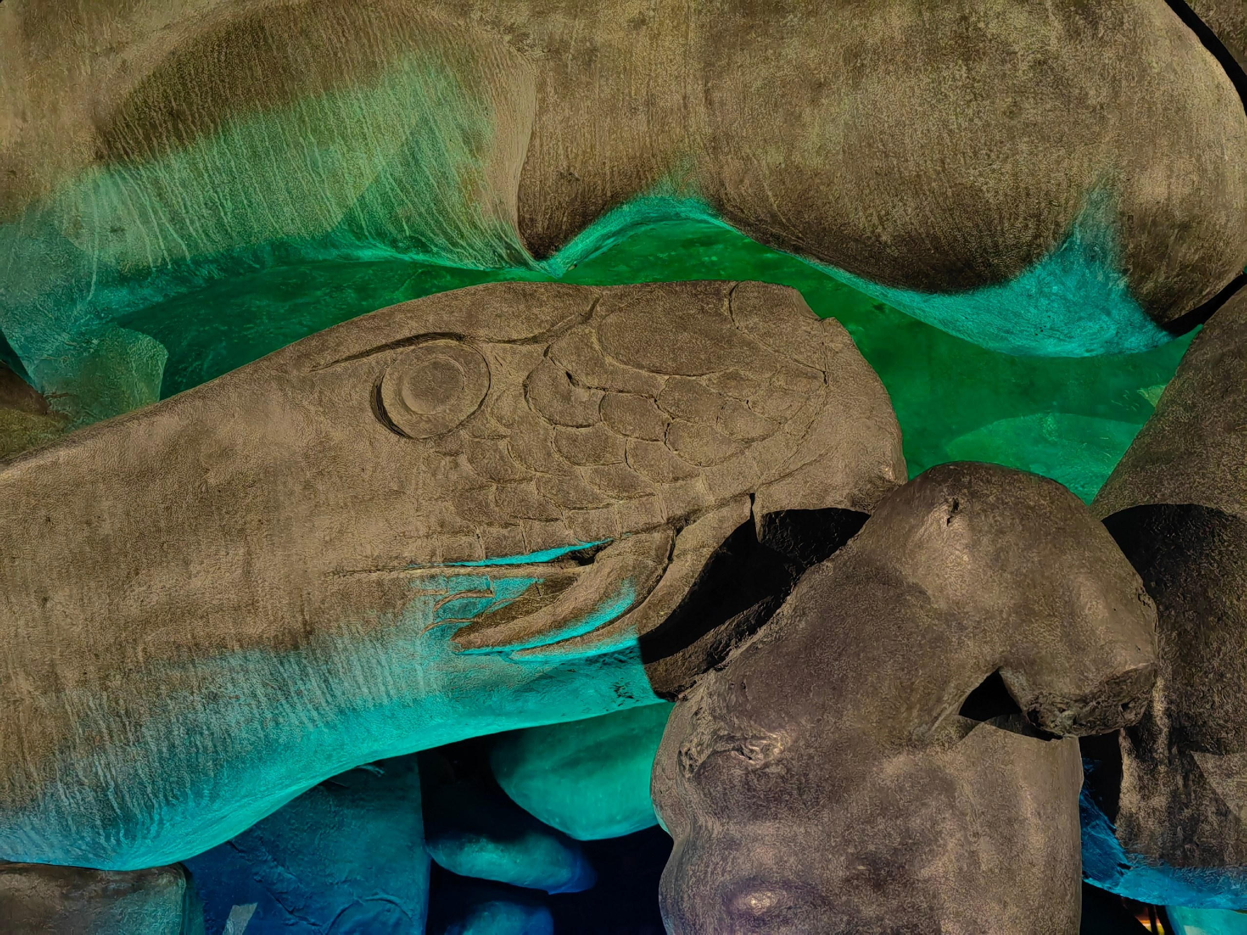 туризм Красноярск путеводитель по городу гид личный индивидуальный фотограф Красноярск фотосессия СФУ памятник Намдаков Даши скульптор Трасформация скульптура Сибирь побывать где посмотреть что Красноярске в места интересные достопримечательности экскурсии Красноярск