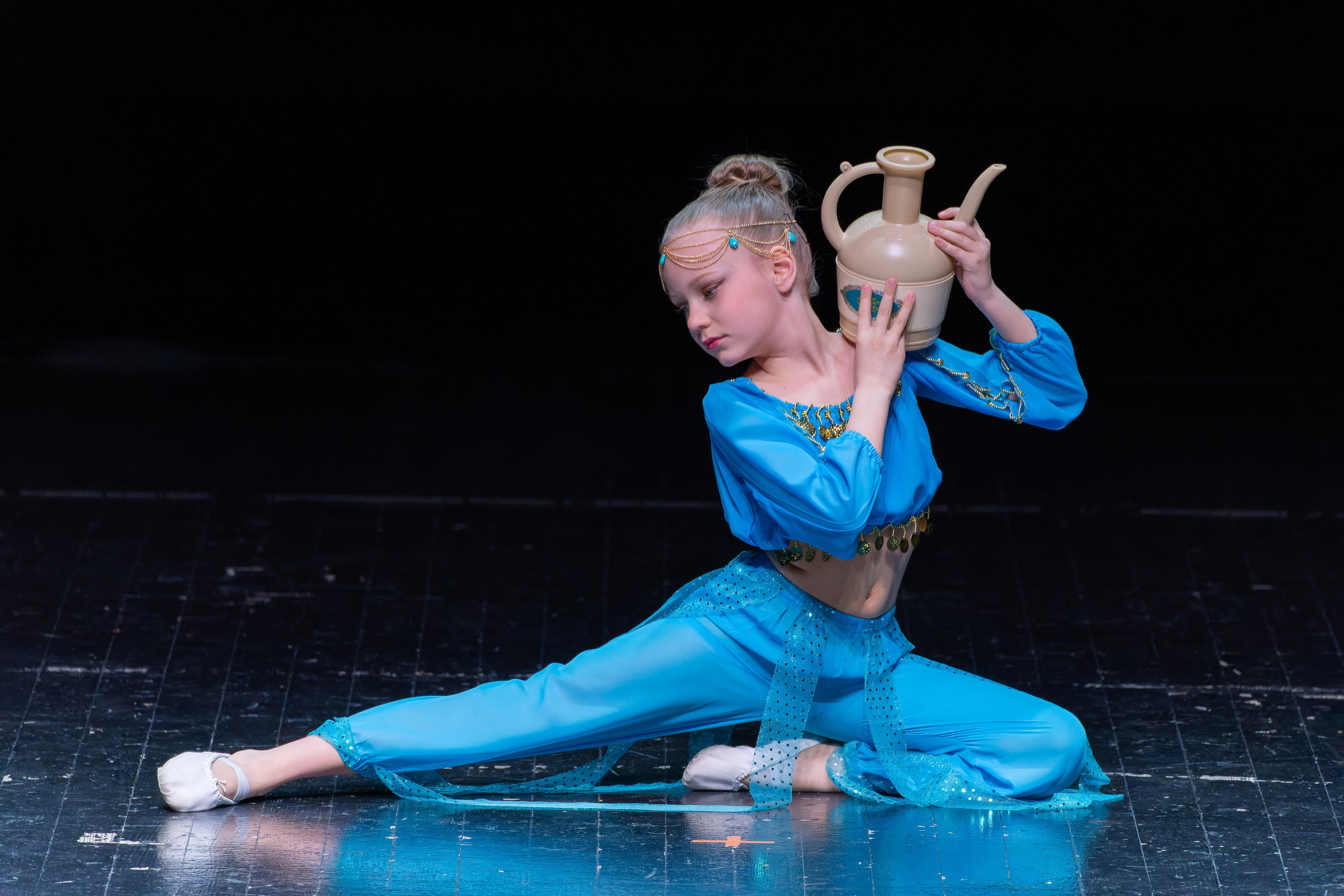 Фотосъёмка на гала-концерт, конкурсы, выступления, отчётные концерты и эвент-мероприятия. «Студия DRONAVT`s» — видеосъёмка и фотография г. Москва