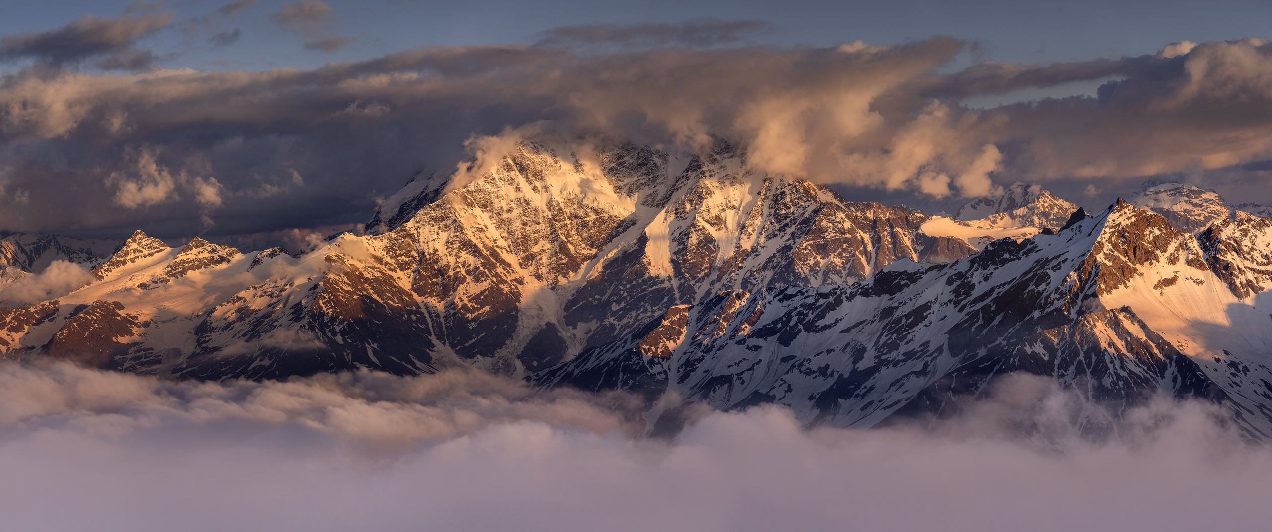 Осеннее приэльбрусье 2026 | Фотограф Дмитрий Купрацевич. Дмитрий Купрацевич профессиональный пейзажный и travel-фотограф