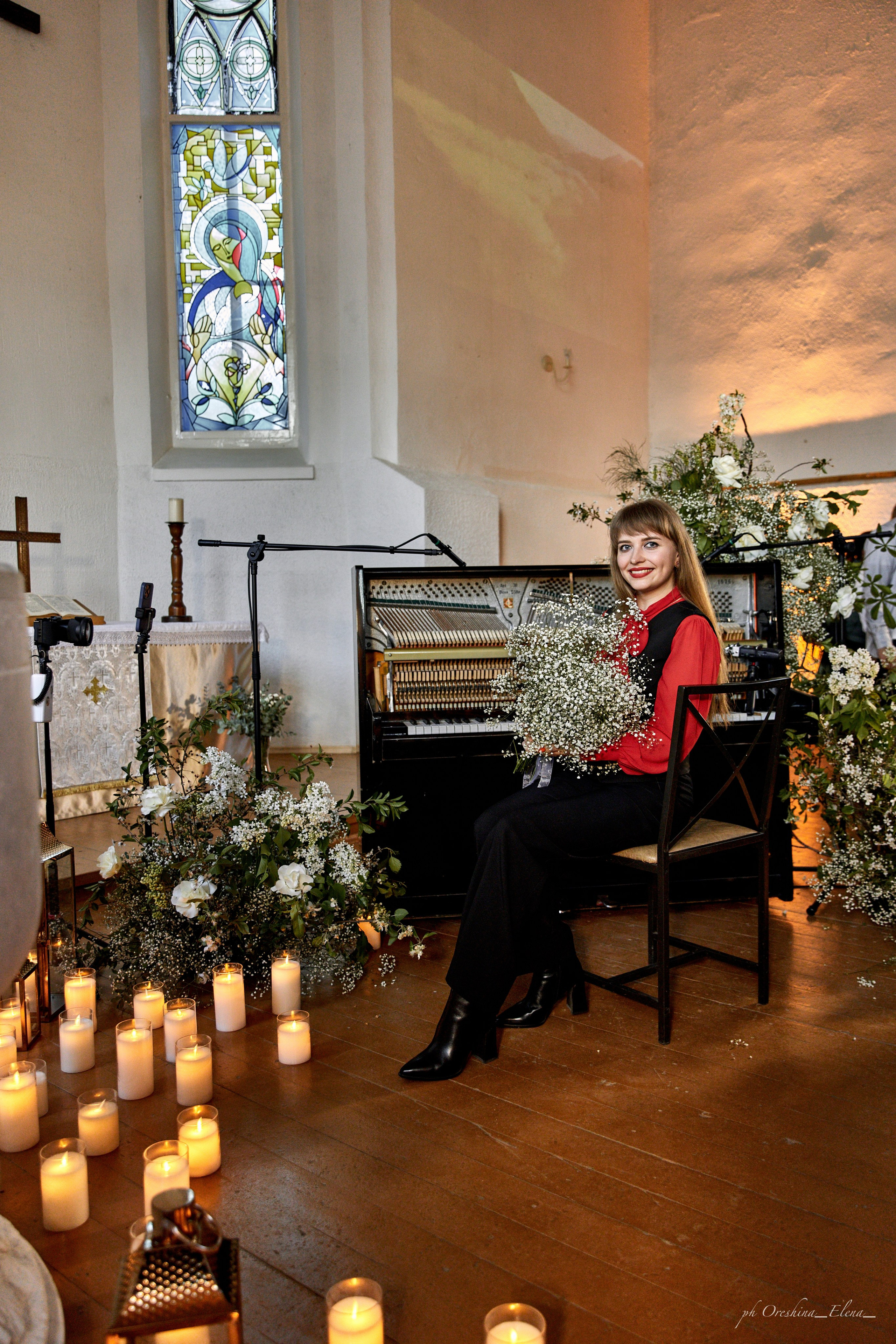 Концерт Дениса Стельмаха. Ульяновск, Евангелическо-Лютеранская церковь Св.Марии. Свадебный и семейный фотограф в Ульяновске Орешина Елена