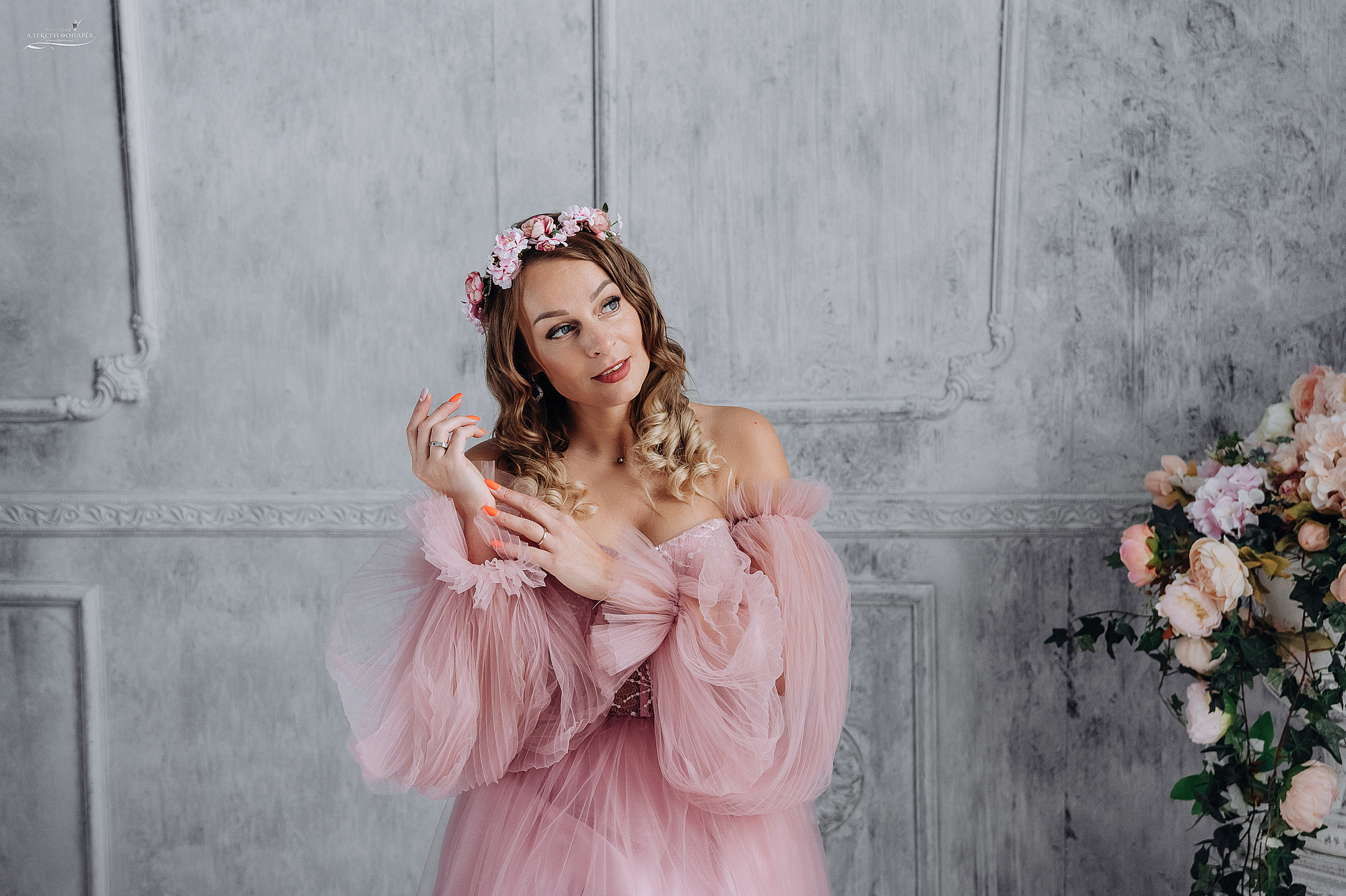 Индивидуальная фотосессия в студии Кимры. Свадебный фотограф в Дубне Алексей Фонарёв