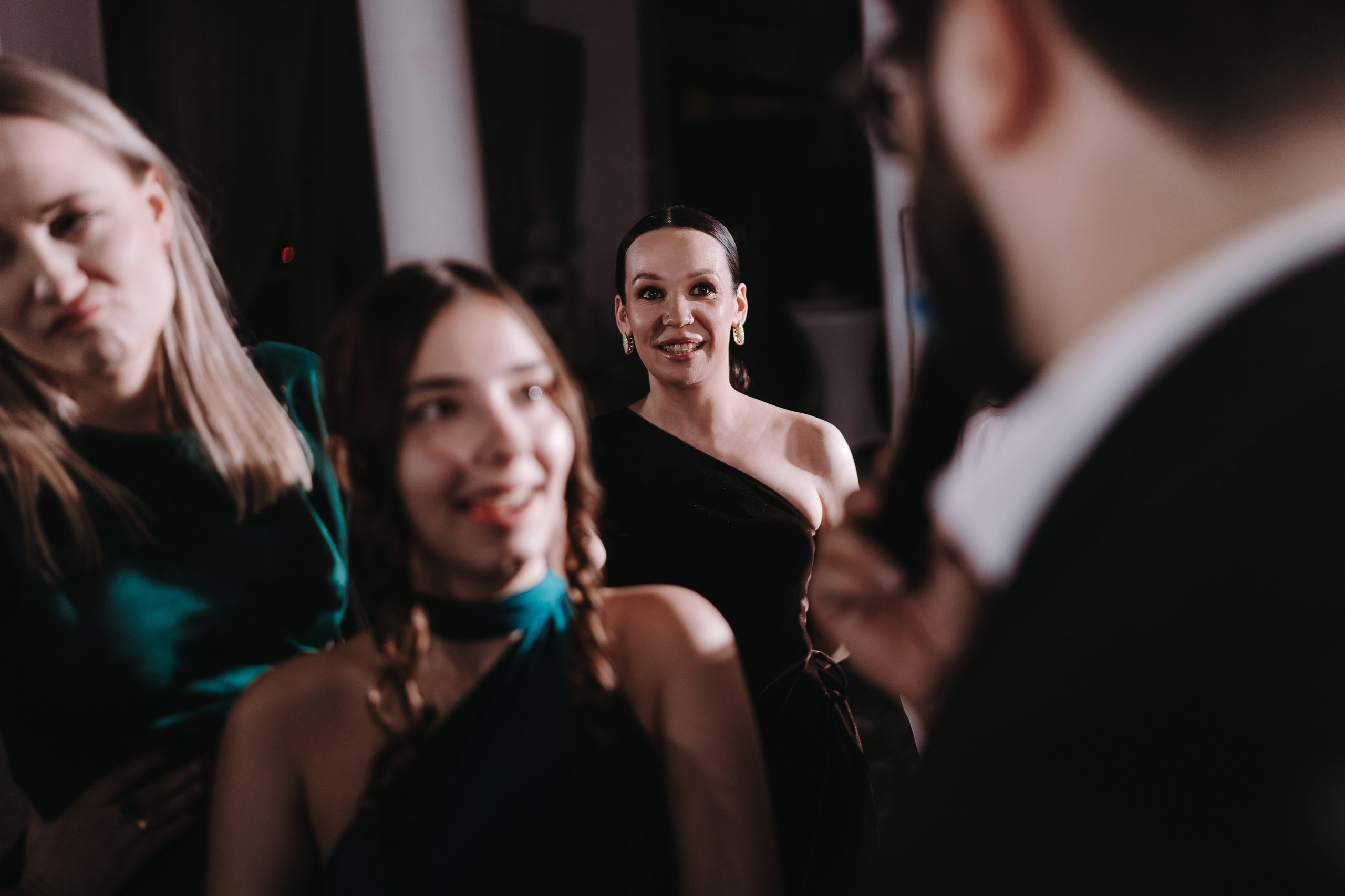 РЕСТОРАН ТАРАТАУ, ВЕДУЩИЙ АЗАТ ГАЙСИН И АРТУР ИЛЬЯСОВ УФА