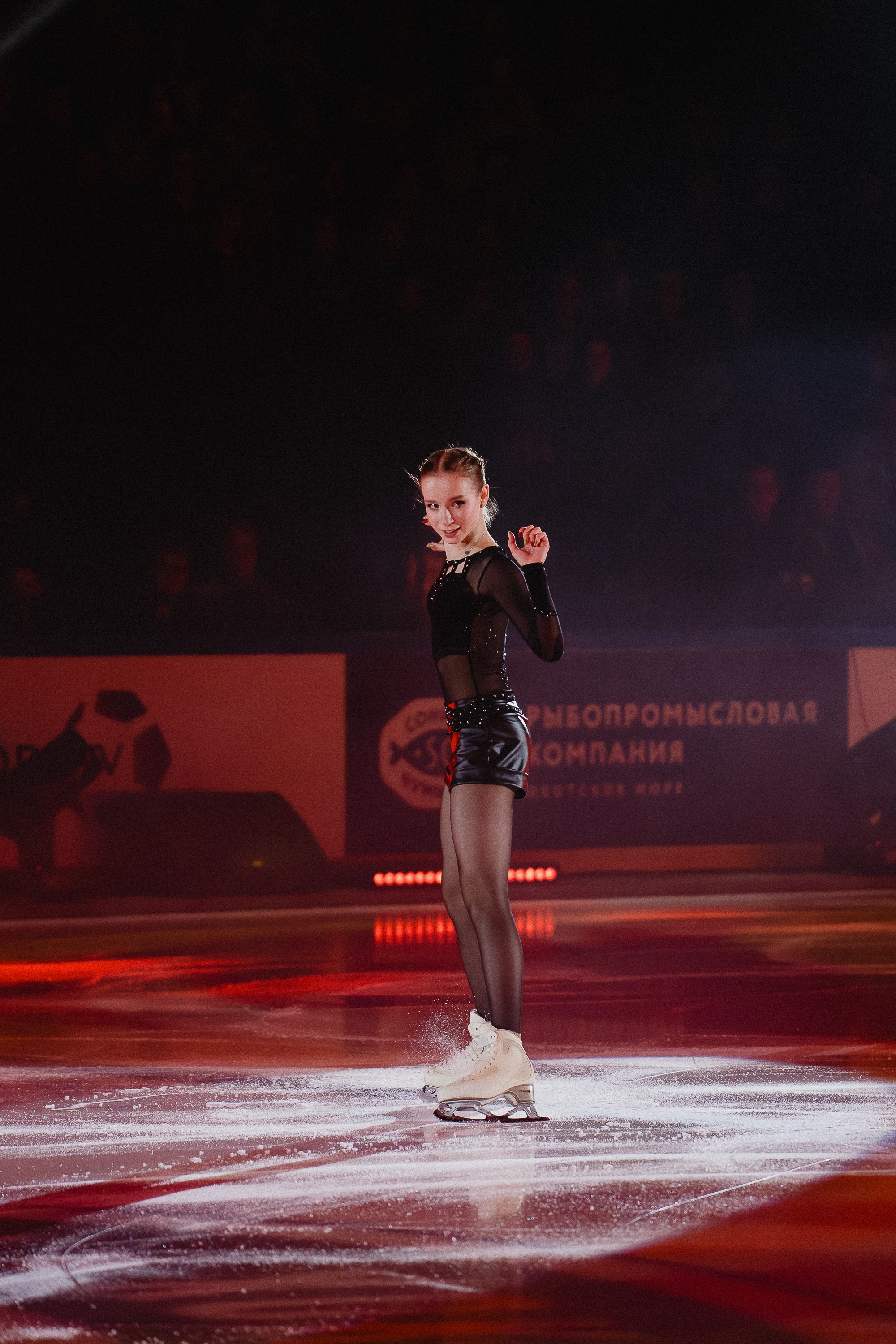 Шоу Этери Тутберидзе в Новосибирске. Воробьева Ксения — Спортивный и танцевальный фотограф Новосибирск
