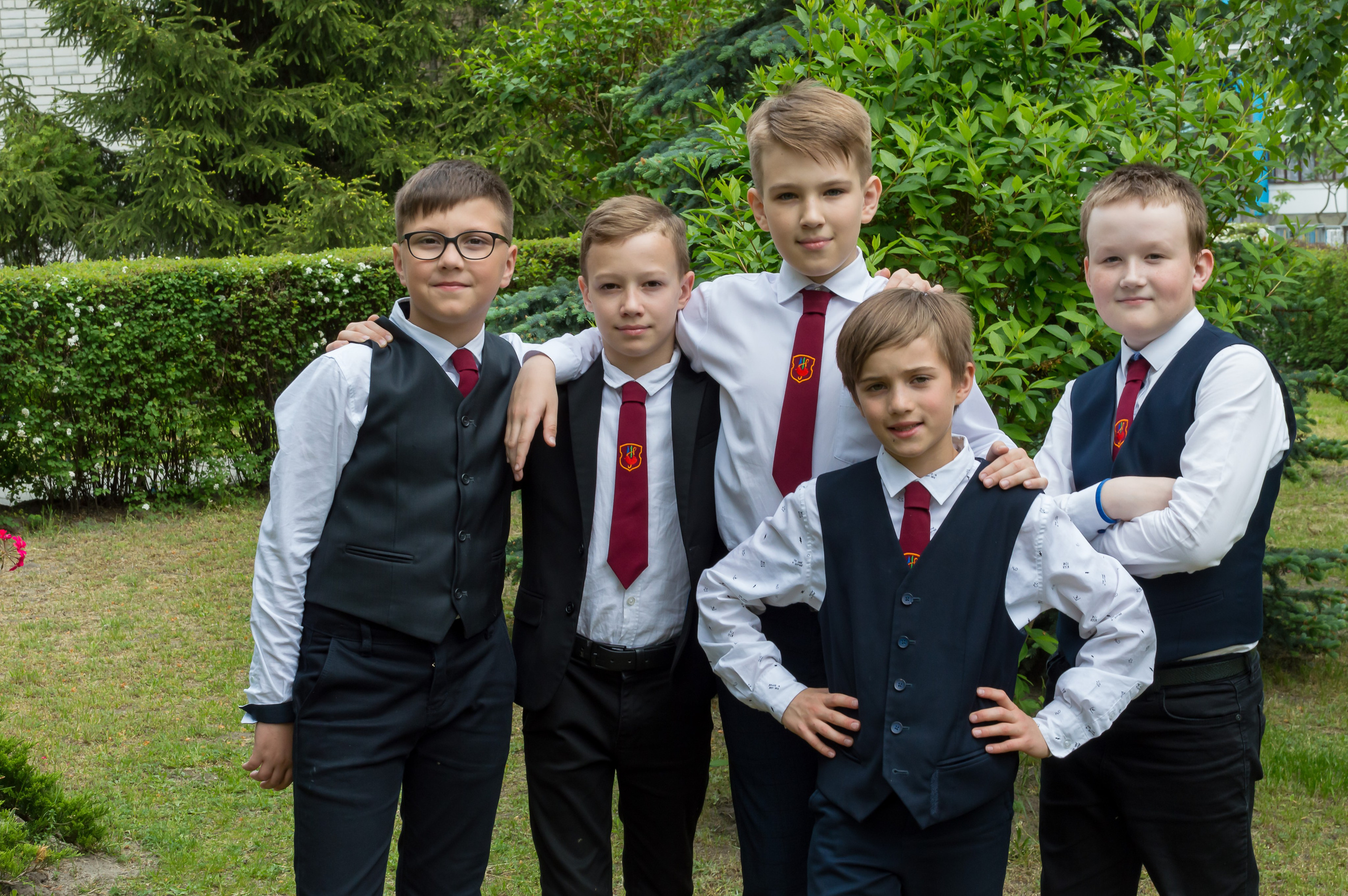 Начальная школа. Выпускные альбомы Брест