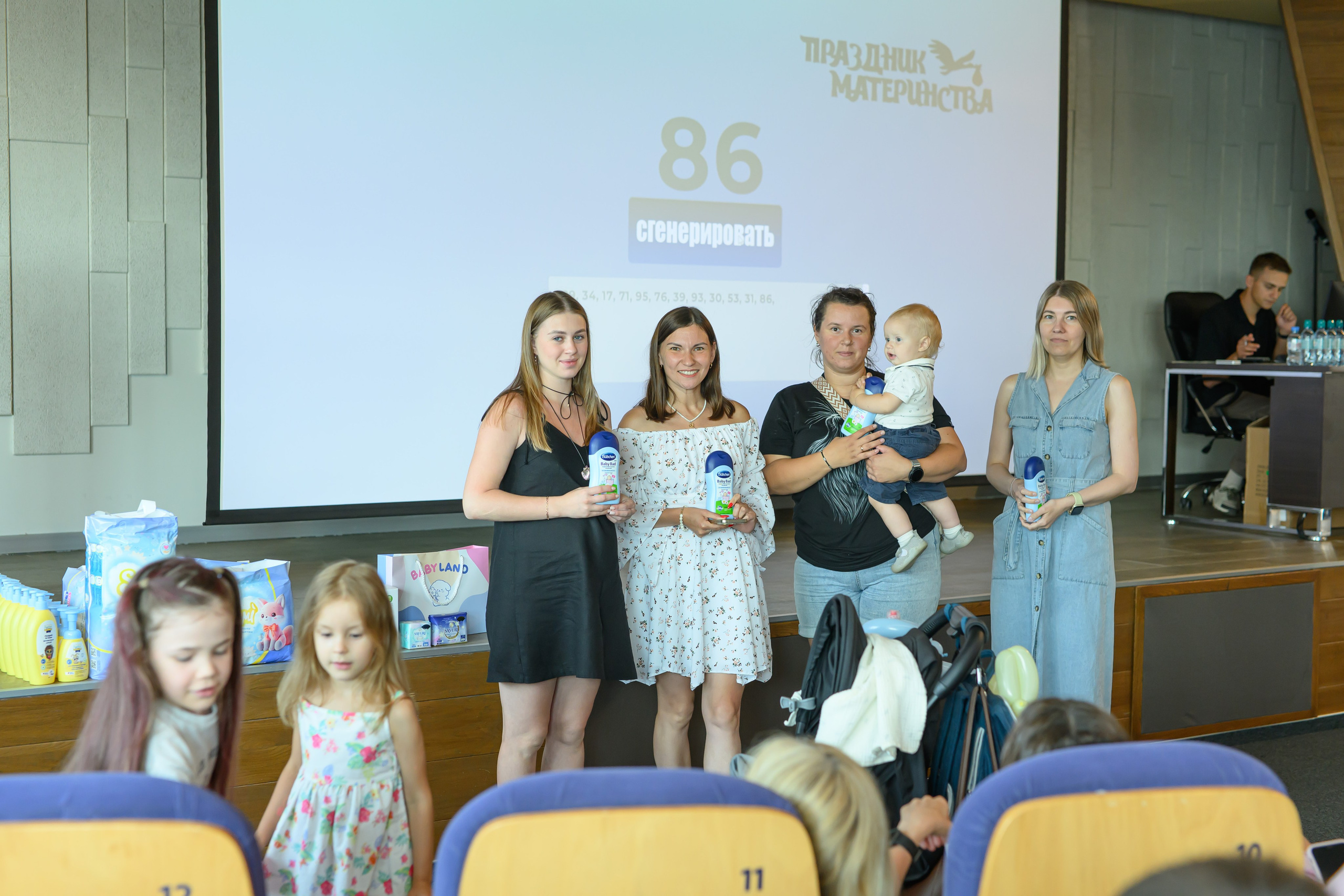 Праздник материнства. Профессиональный фотограф Елена Красилина г.Ярославль, г. Рыбинск