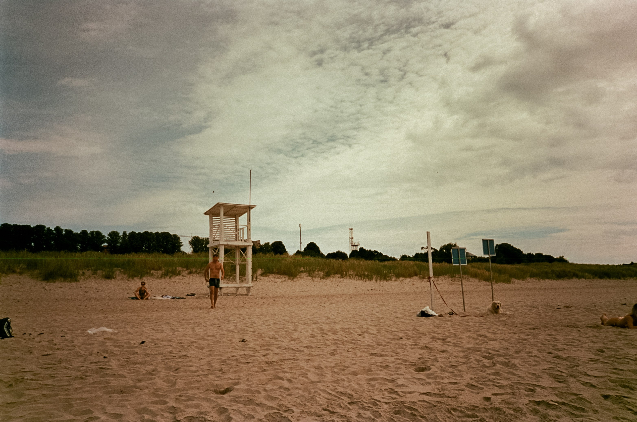 Пляжный отдых в Янтарном и закат в Зеленоградске. Фотограф-документалист Мария Осокина