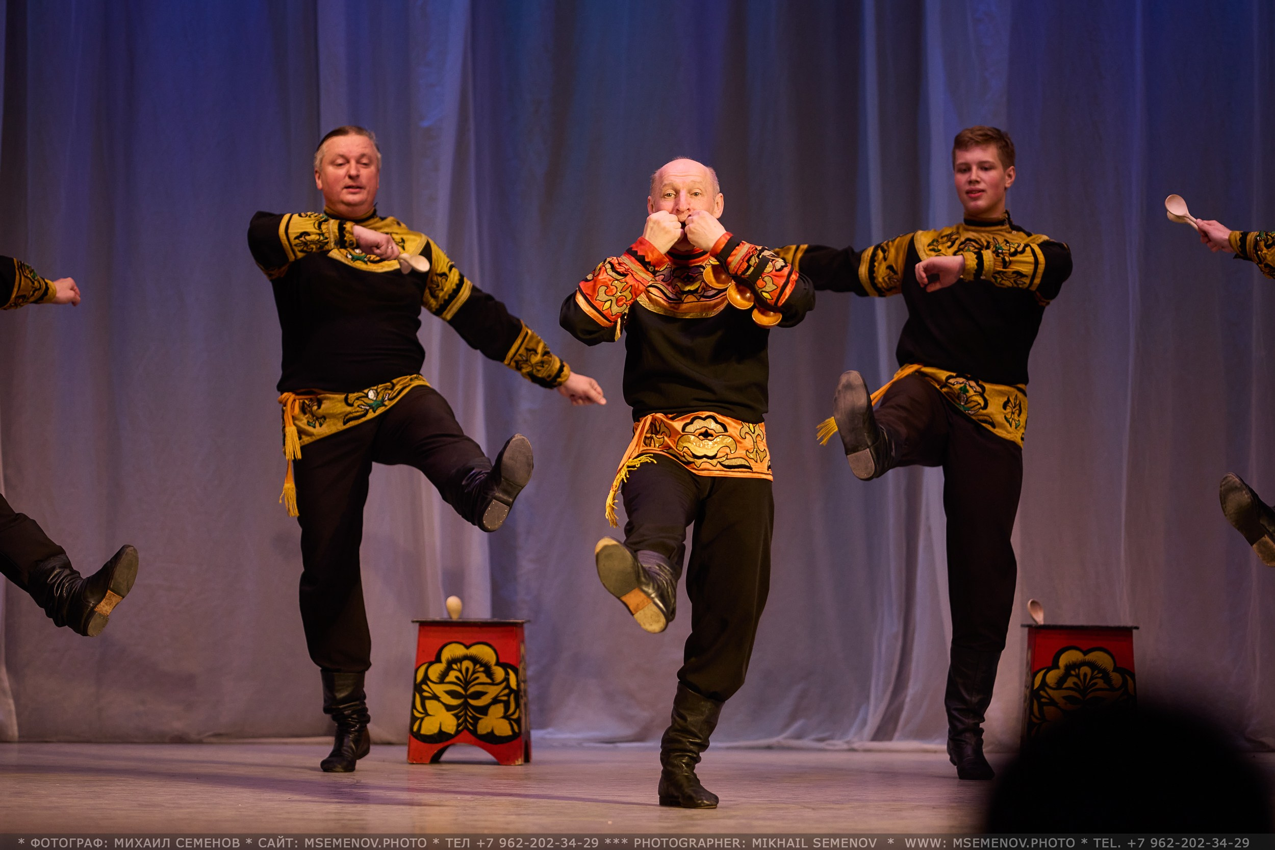 Фоторепортаж с Концерта «Волжанка» и «Задоринка»