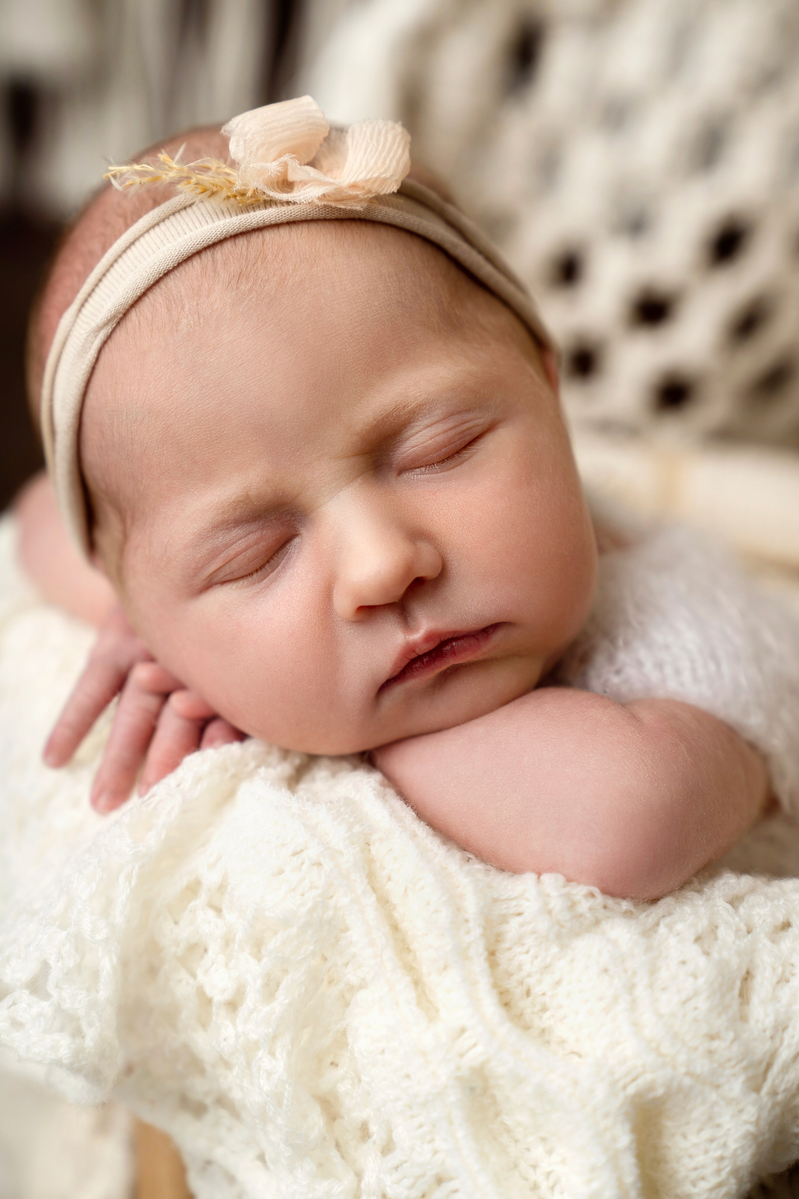 Фотосессия новорожденного (newborn). Фотограф новорожденных, детей до года и беременных в Симферополе