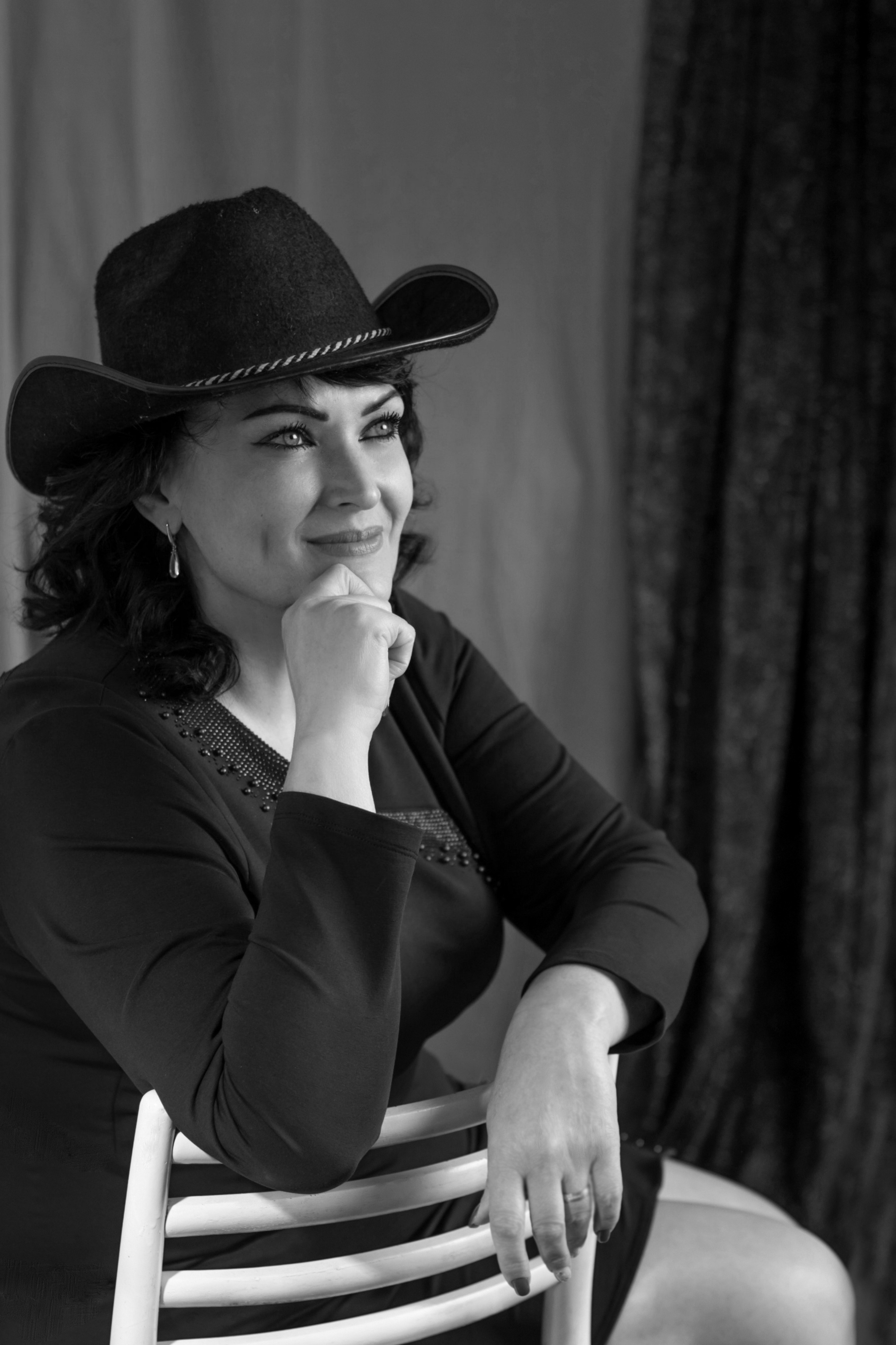 Мир в Ч/Б. Фотосалон Рудня. Волгоградская область. Фотограф Вера