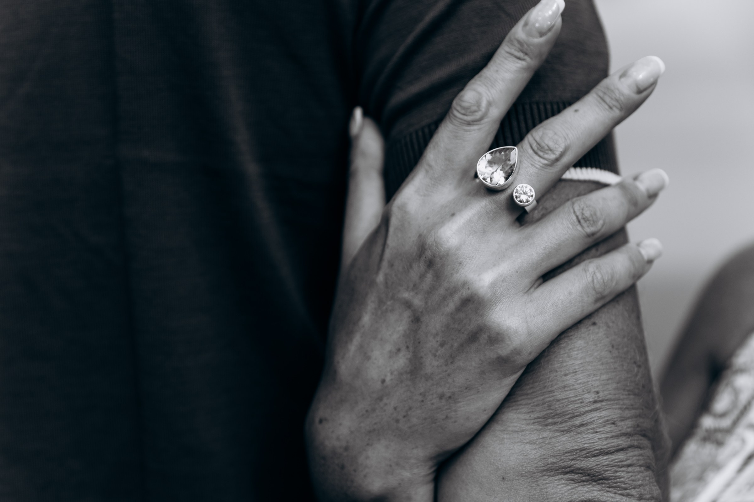 Карина, муж и две дочки. 20летний юбилей. Фотограф в Крыму — Федор зайцев. Свадебная, семейная и портретная съёмка. Фотографии для контента, для бизнеса. Корпоративная съёмка