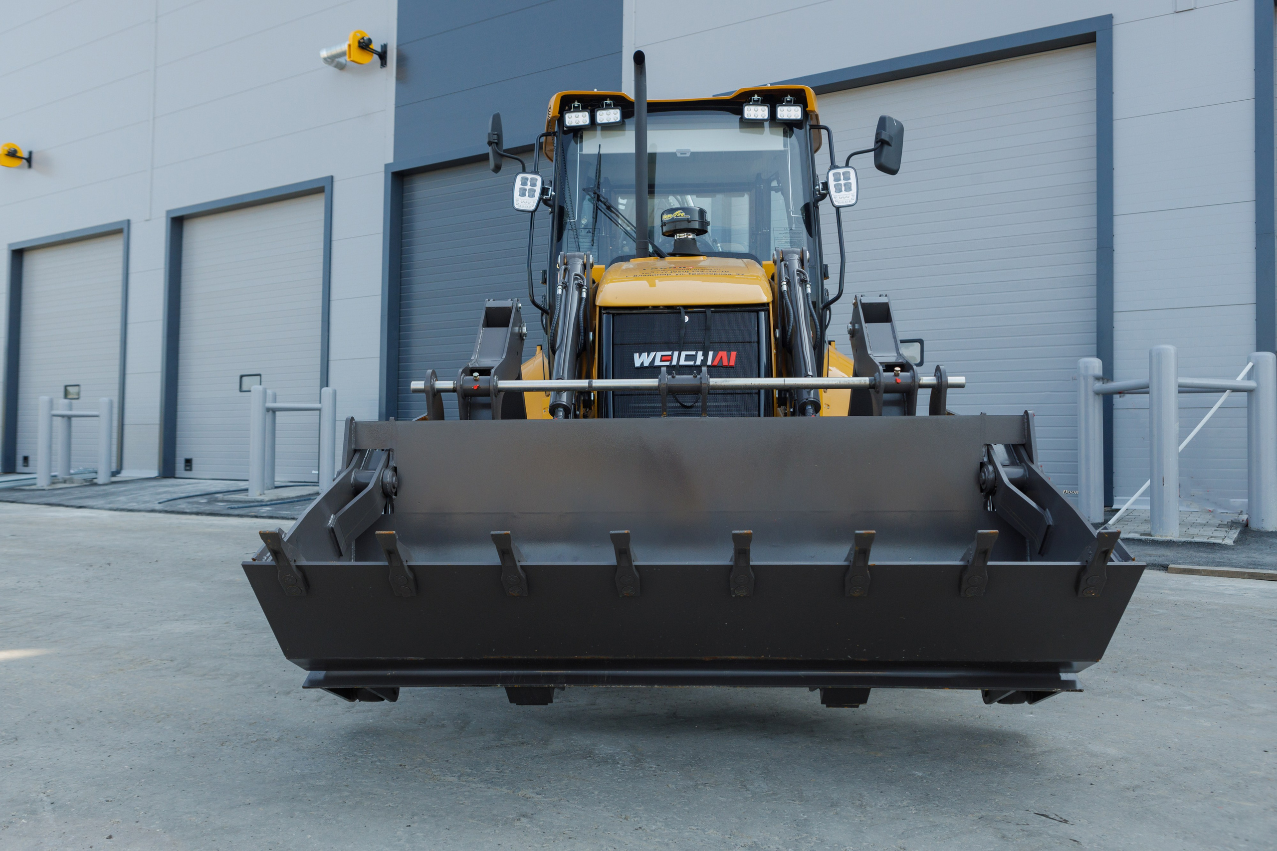 Фото ЭП weheavy разно. Продажа и обслуживание грузовой техники и спецтехники в г. Новосибирск компания СТИ