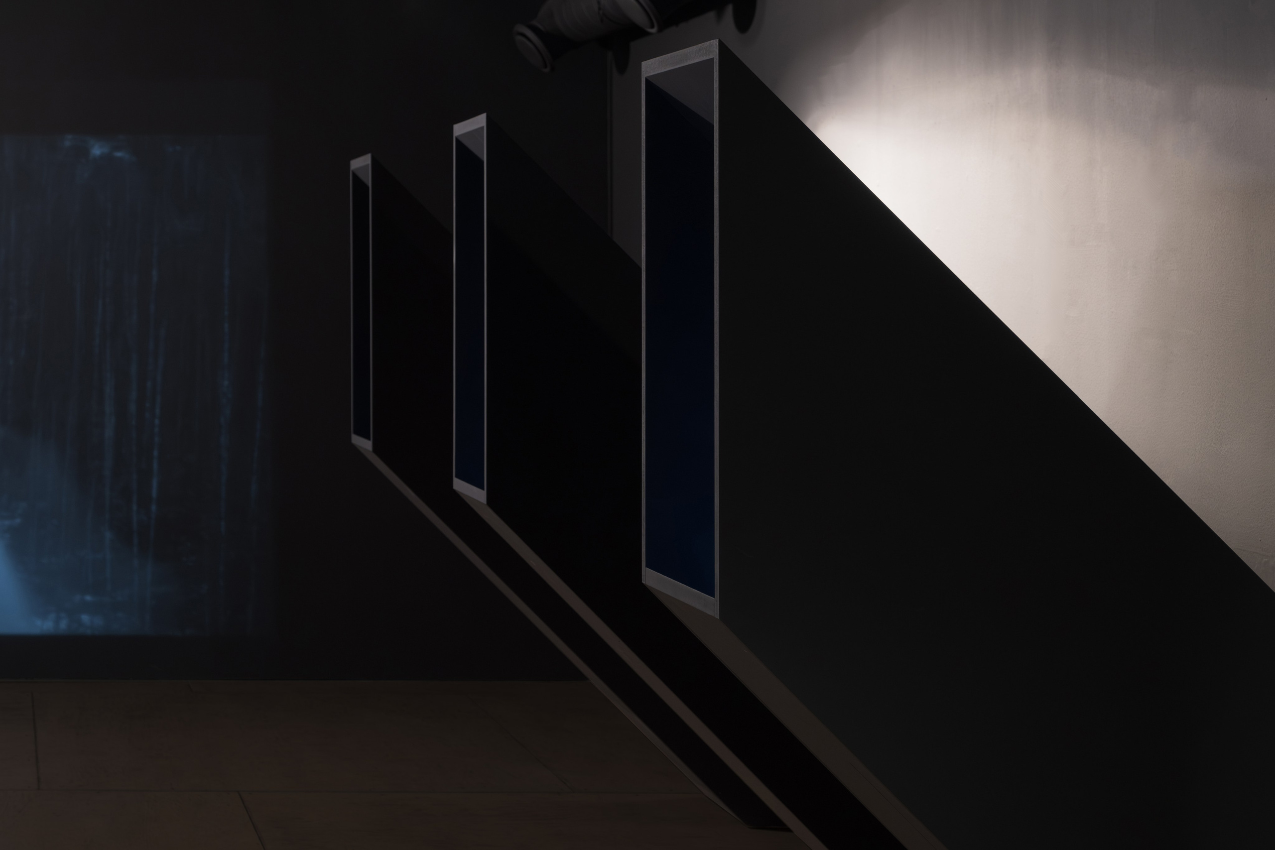 Нежные бабы. Что мне делать, чтобы земля оставалась на месте. Художественная группа «Нежные Бабы»