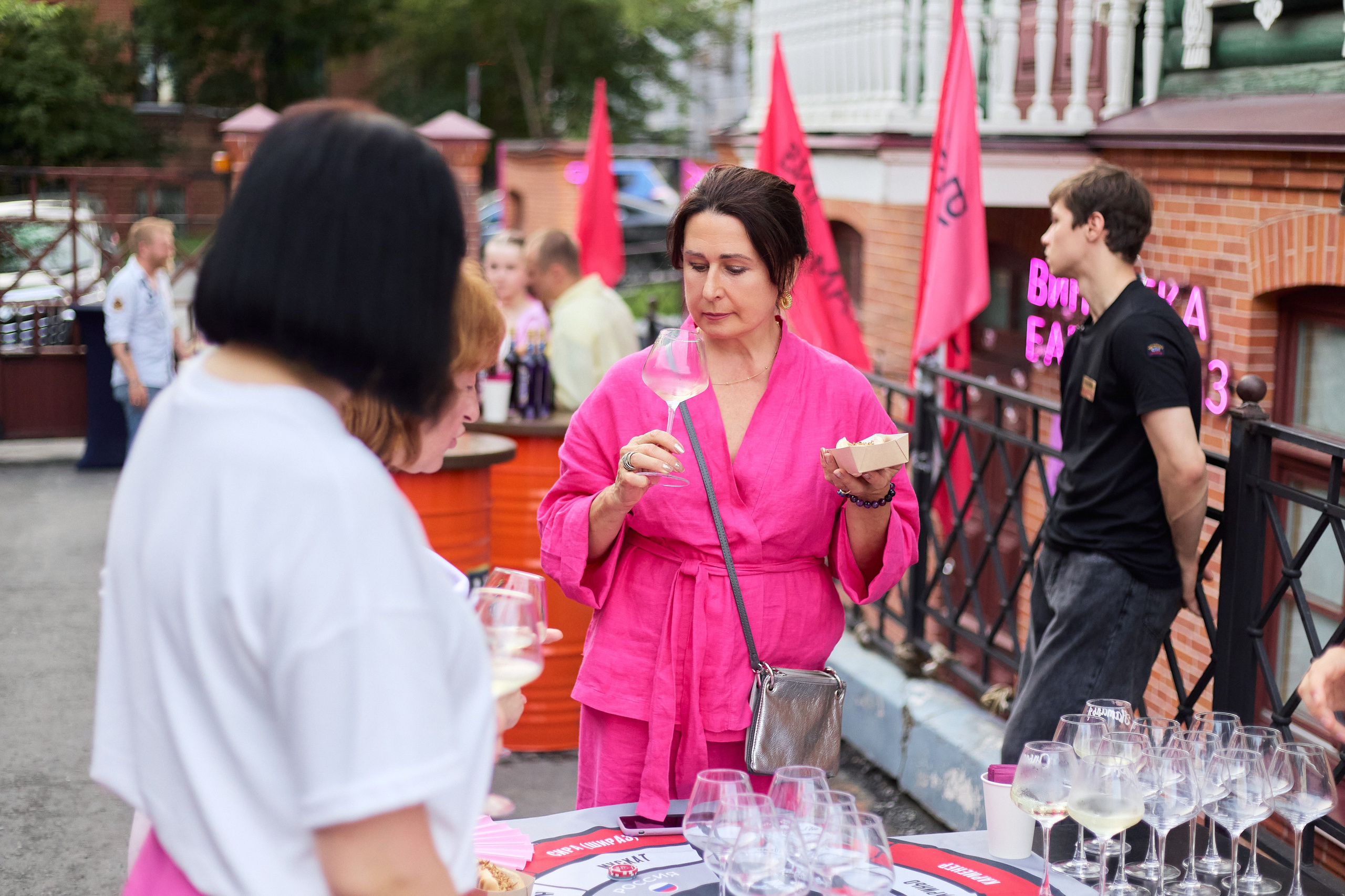 ВИНОТЕКА БАР х МАГАЗ — 5 ЛЕТ