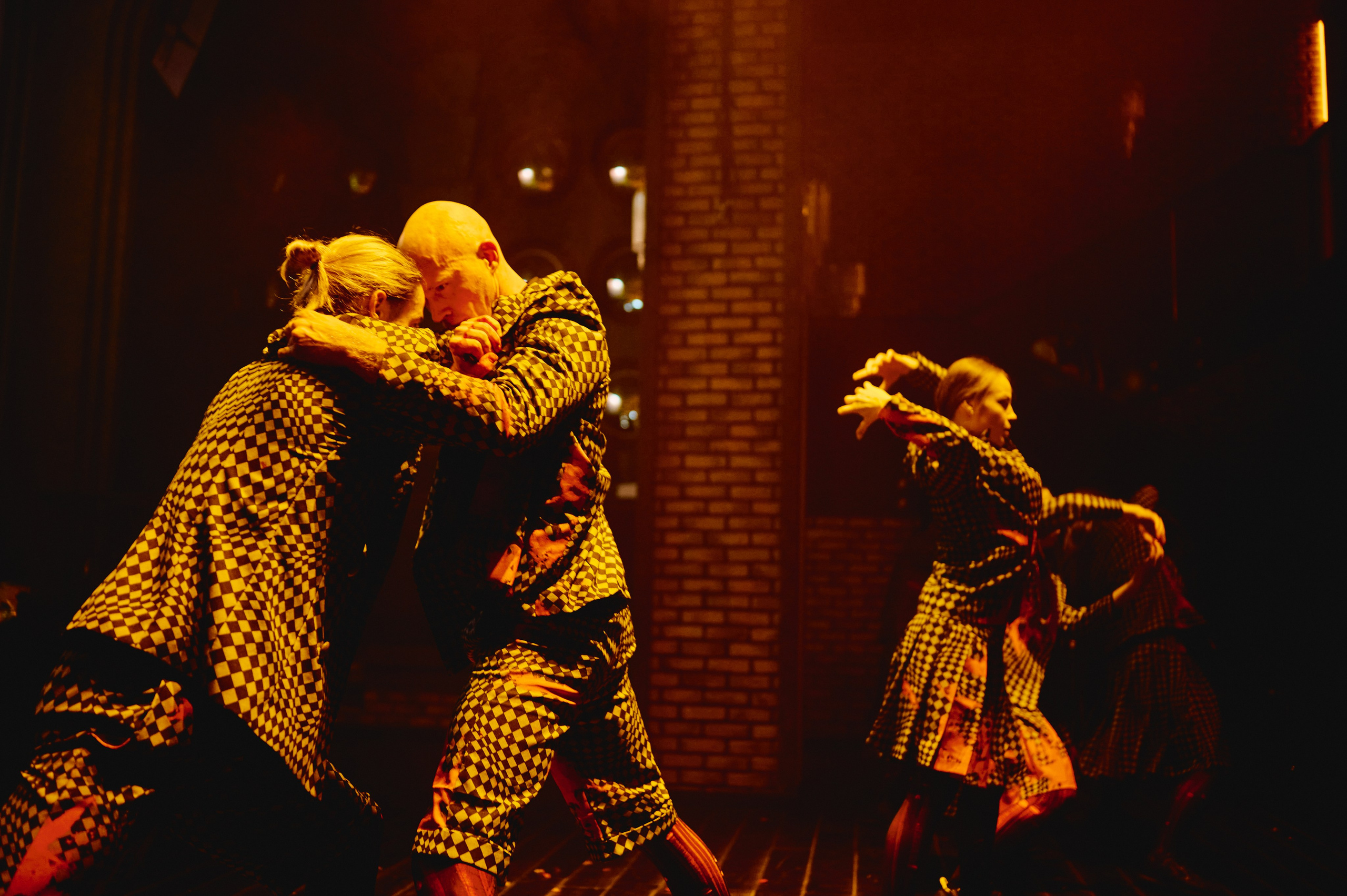 Спектакли и перформансы. Арт-группа СТРОКА