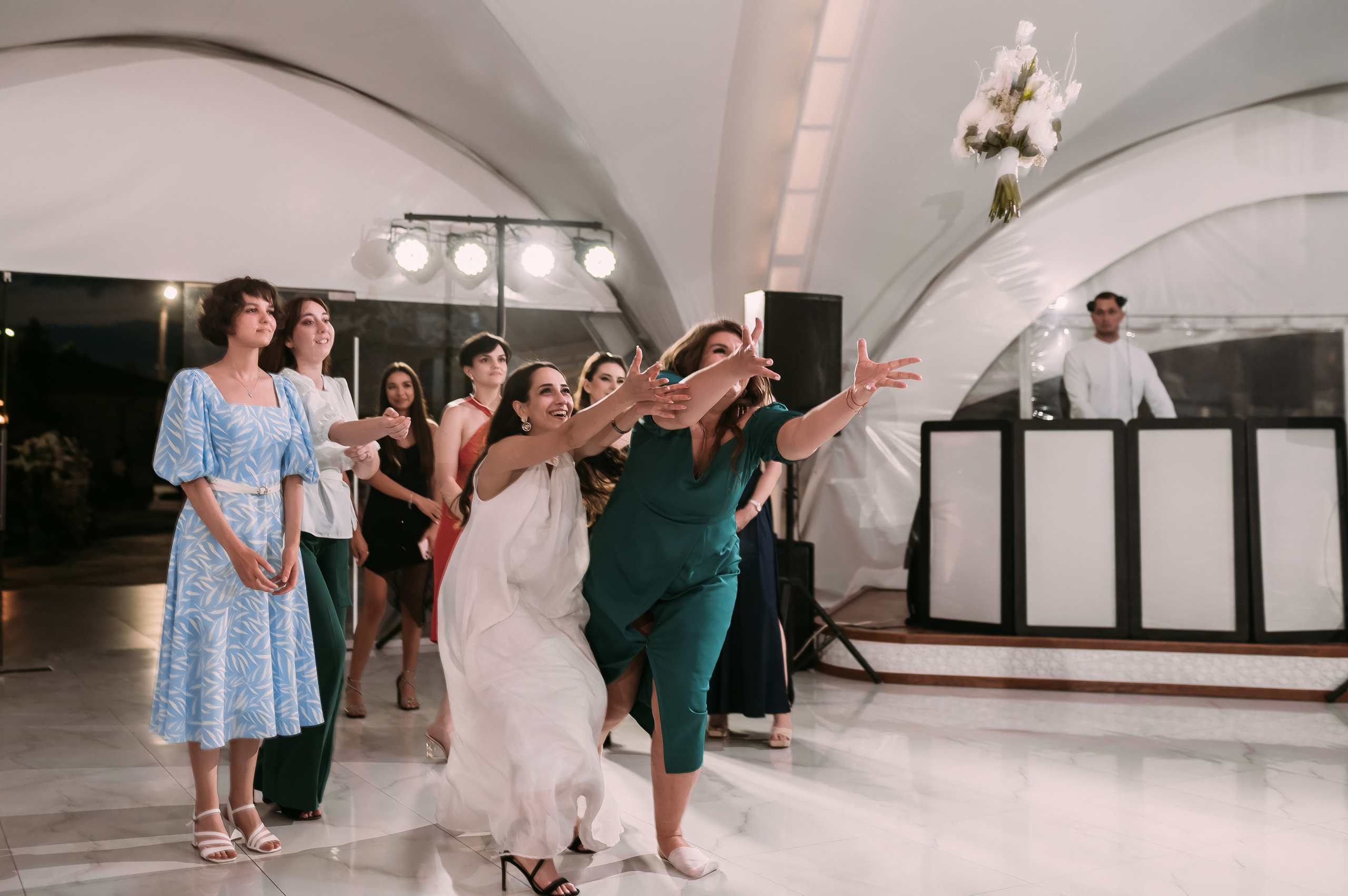 Фотографии со свадебного деня в Симферополе. Свадебный и семейный фотограф в Симферополе Дарья Маркова