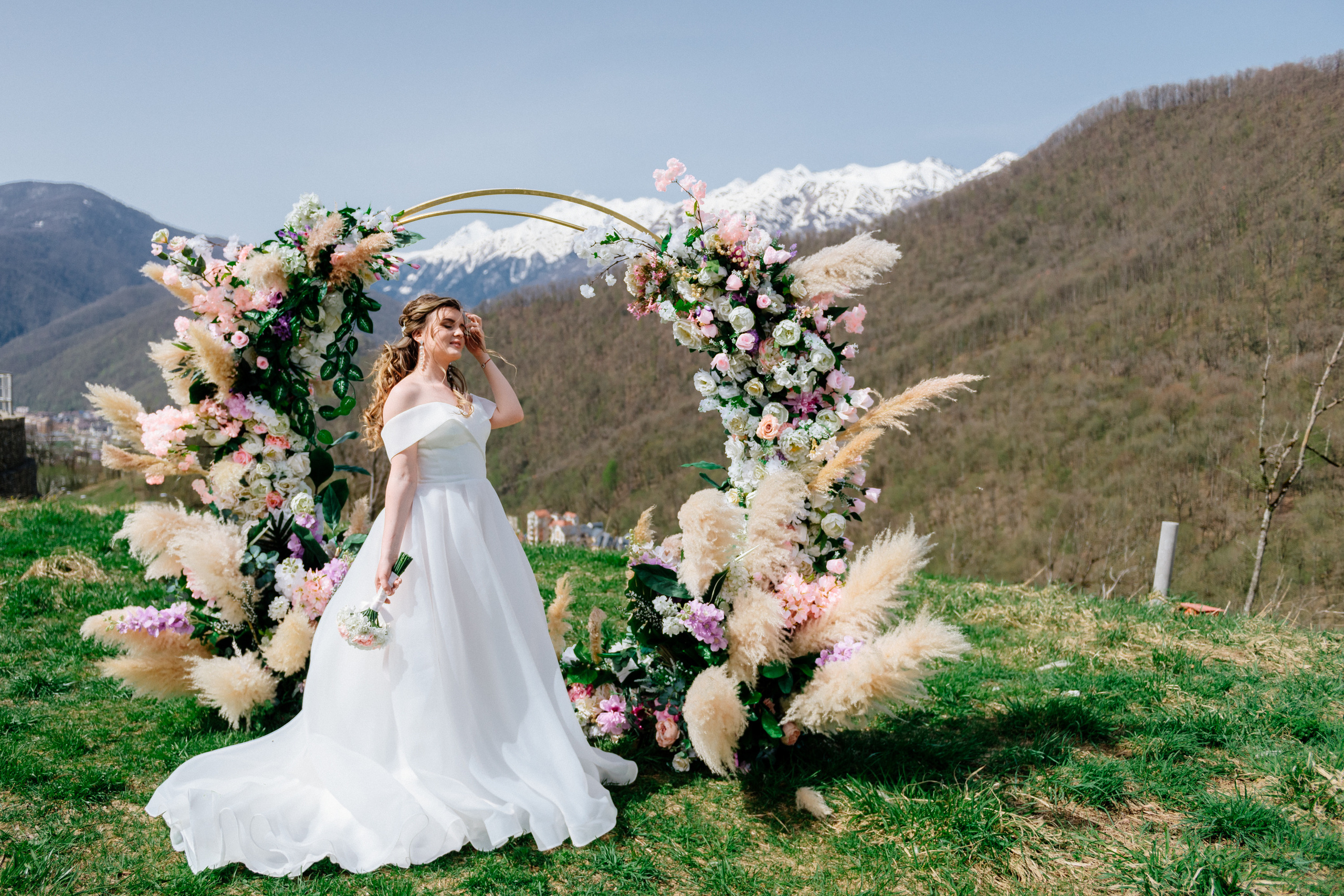 Свадьба в Красной Поляне. Fedor Lemeshko — Destination Wedding and Family Lifestyle photographer