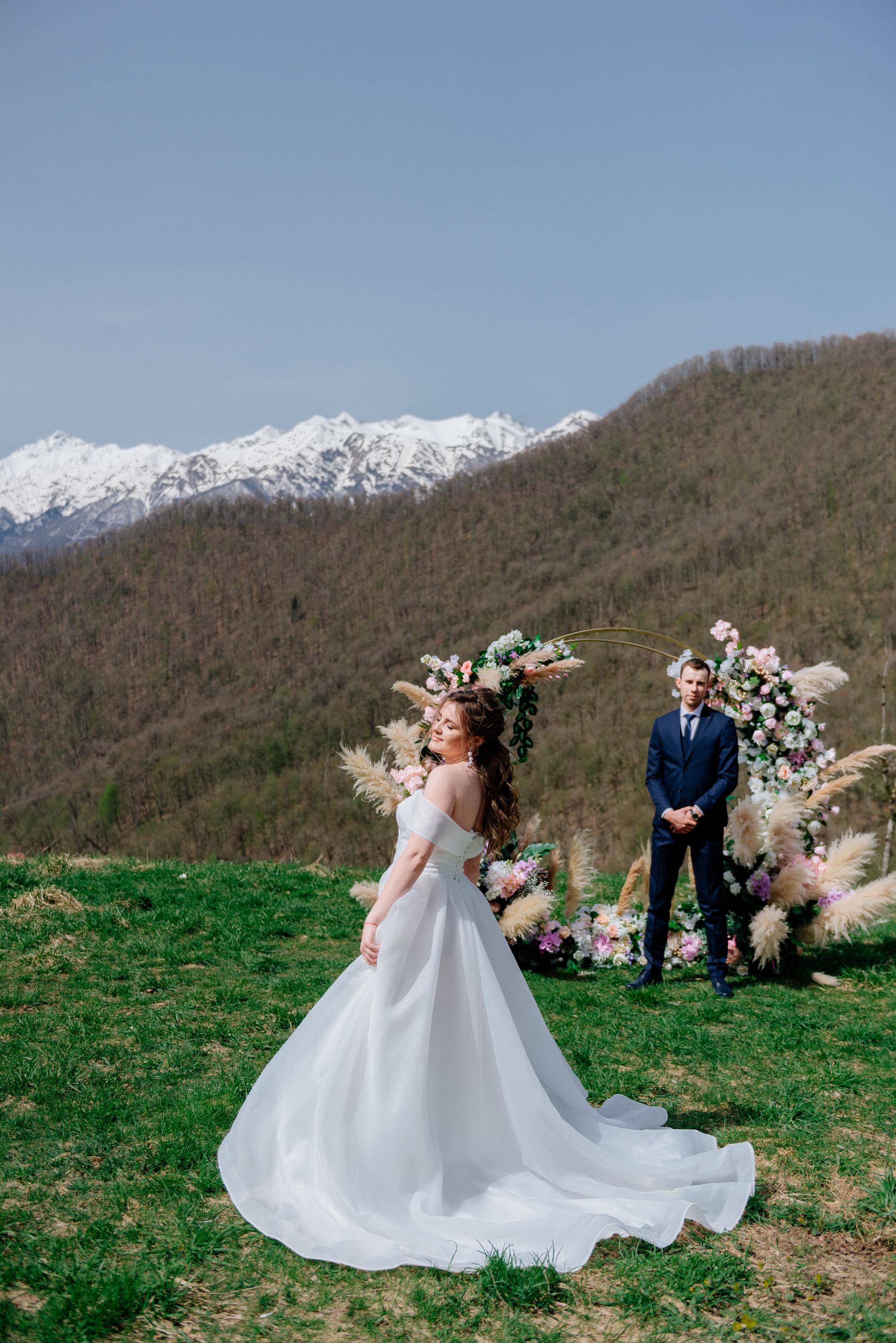 Свадьба в Красной Поляне. Fedor Lemeshko — Destination Wedding and Family Lifestyle photographer