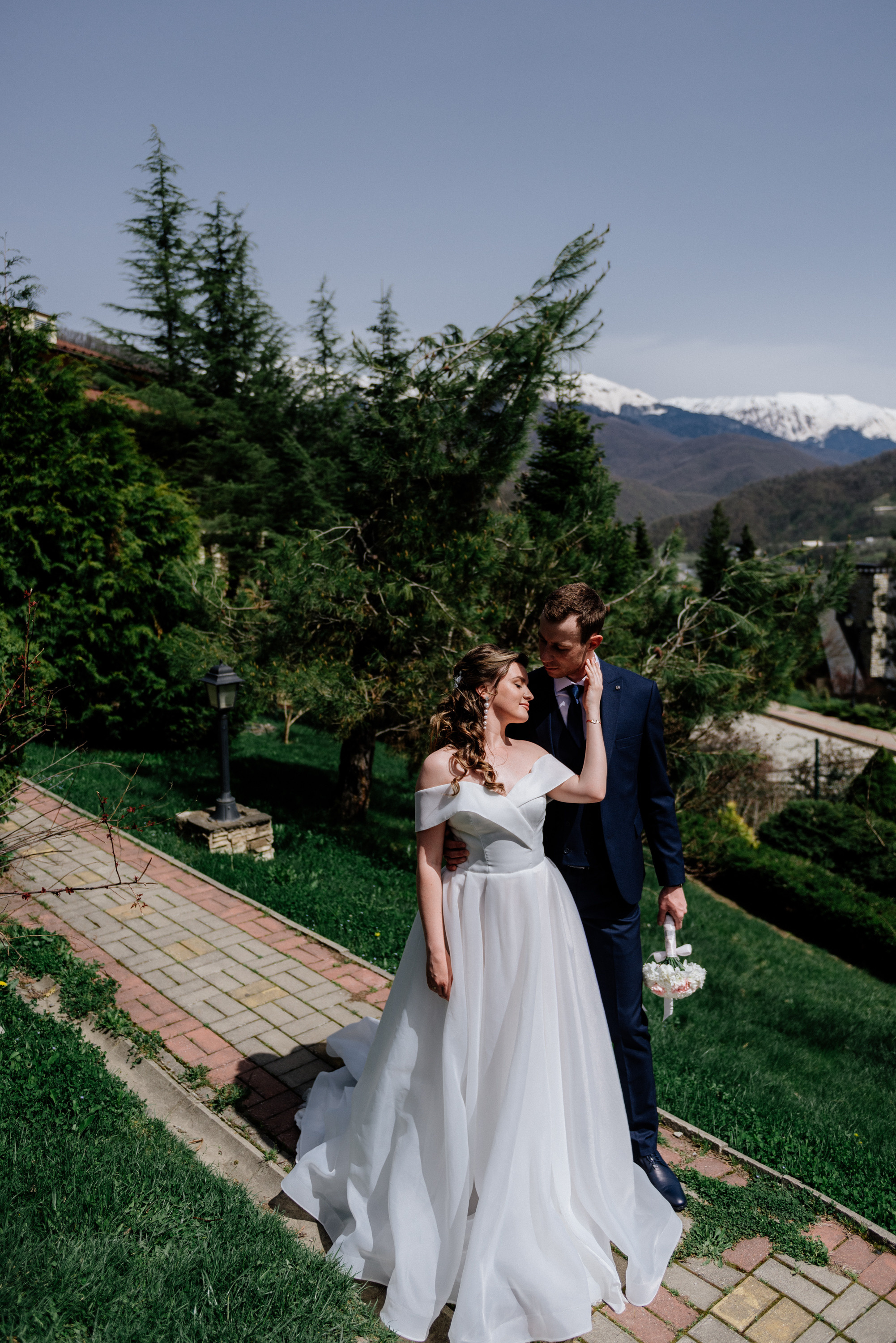 Свадьба в Красной Поляне. Fedor Lemeshko — Destination Wedding and Family Lifestyle photographer