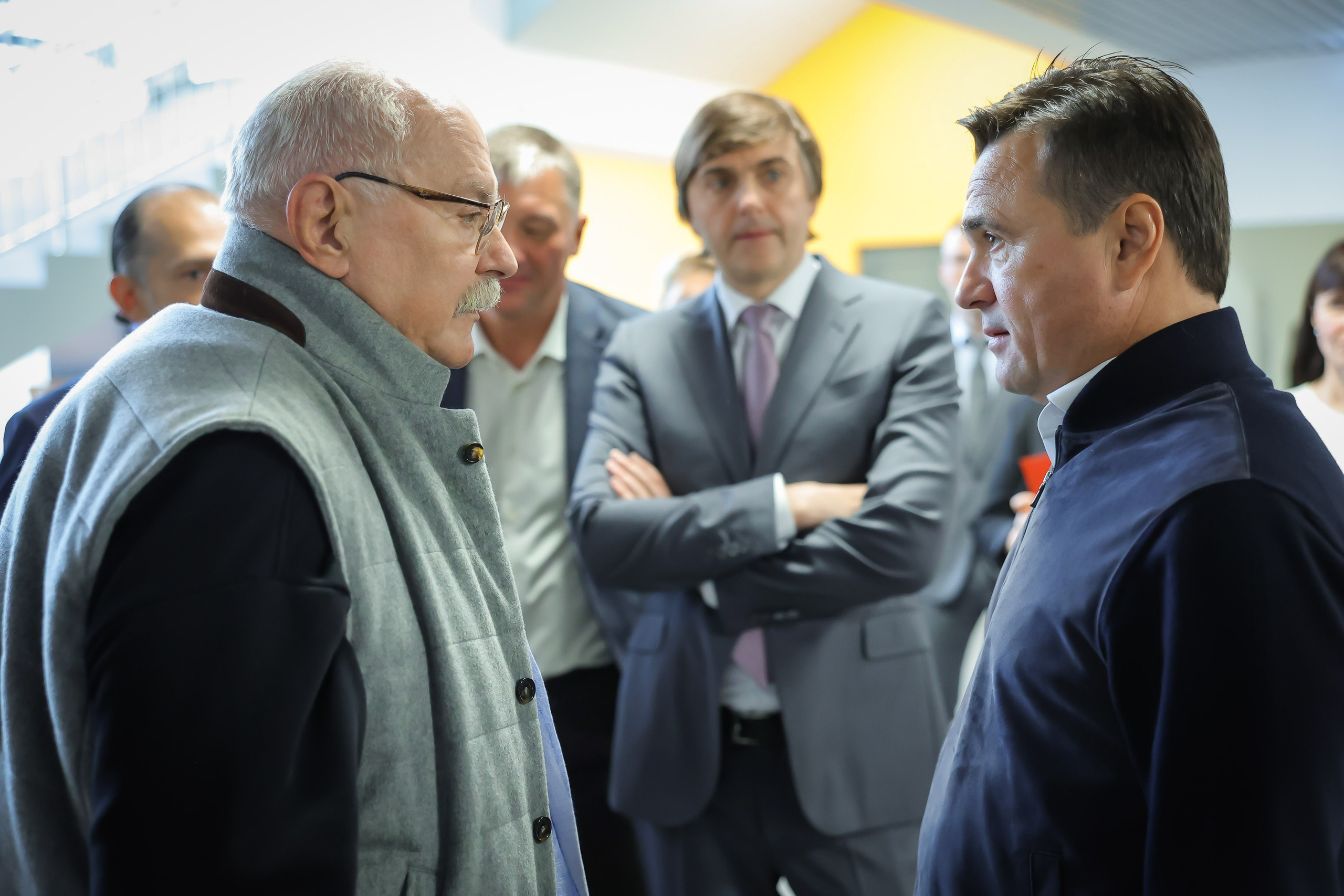 Никита Михалков, Андрей Воробьев, фотограф Константин Семенец