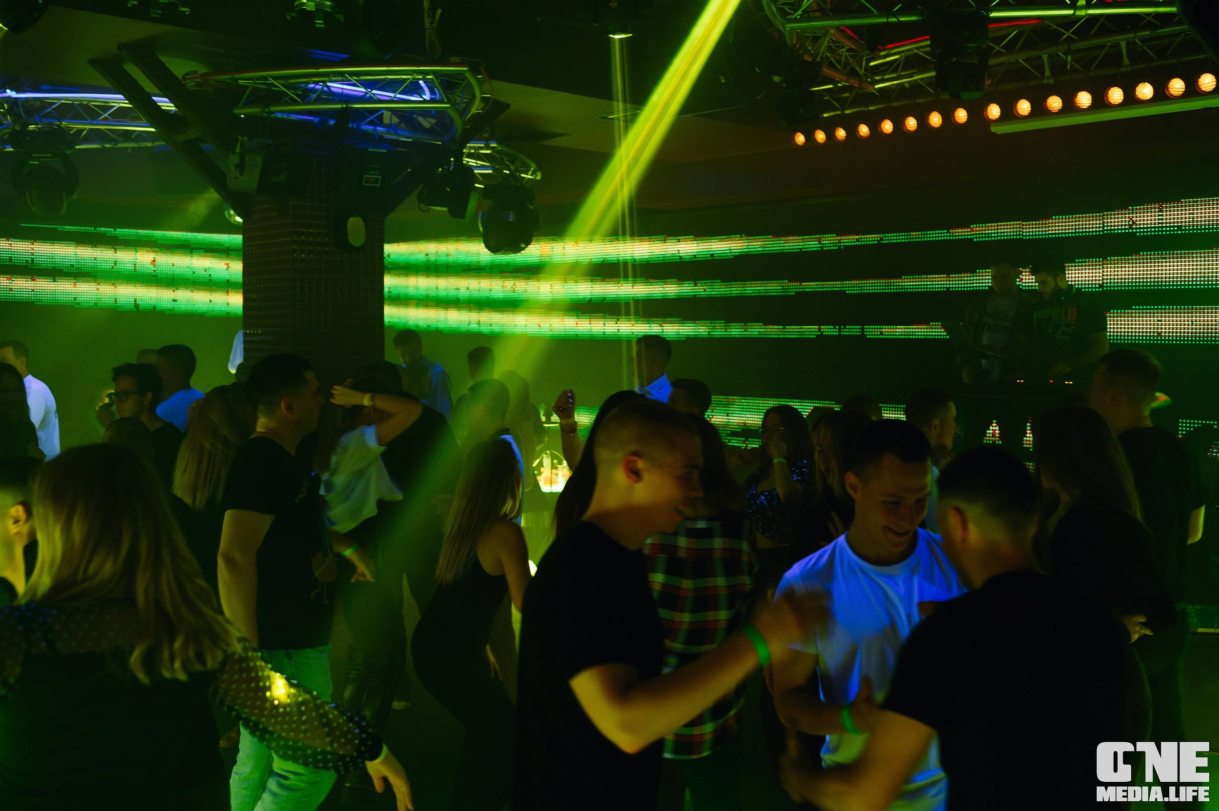 Фоторепортаж из РК Планета. One Media Life: фоторепортажи, фотоотчеты с мероприятий и заведений