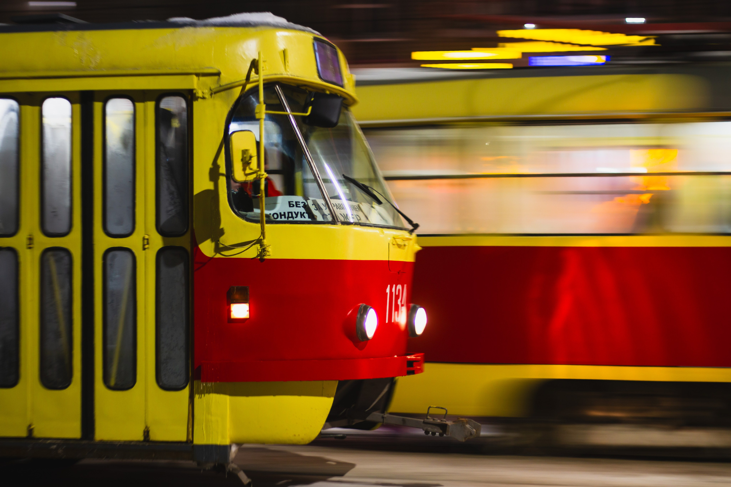 Трамваи не суетятся. Олег Романов. Мастер фото по спорту