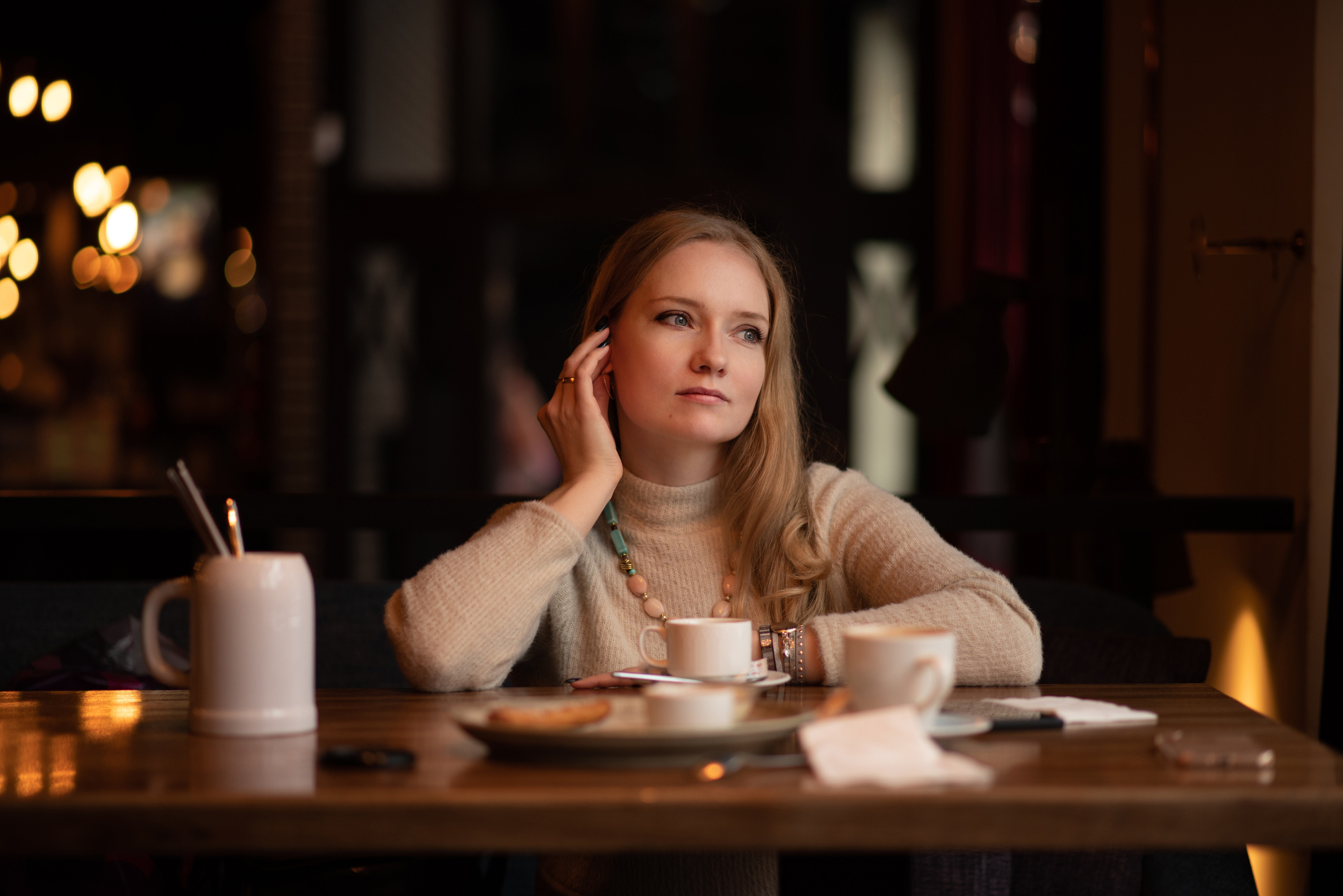 Фотосессия в кафе. Анна Боровикова, фотограф Пушкино