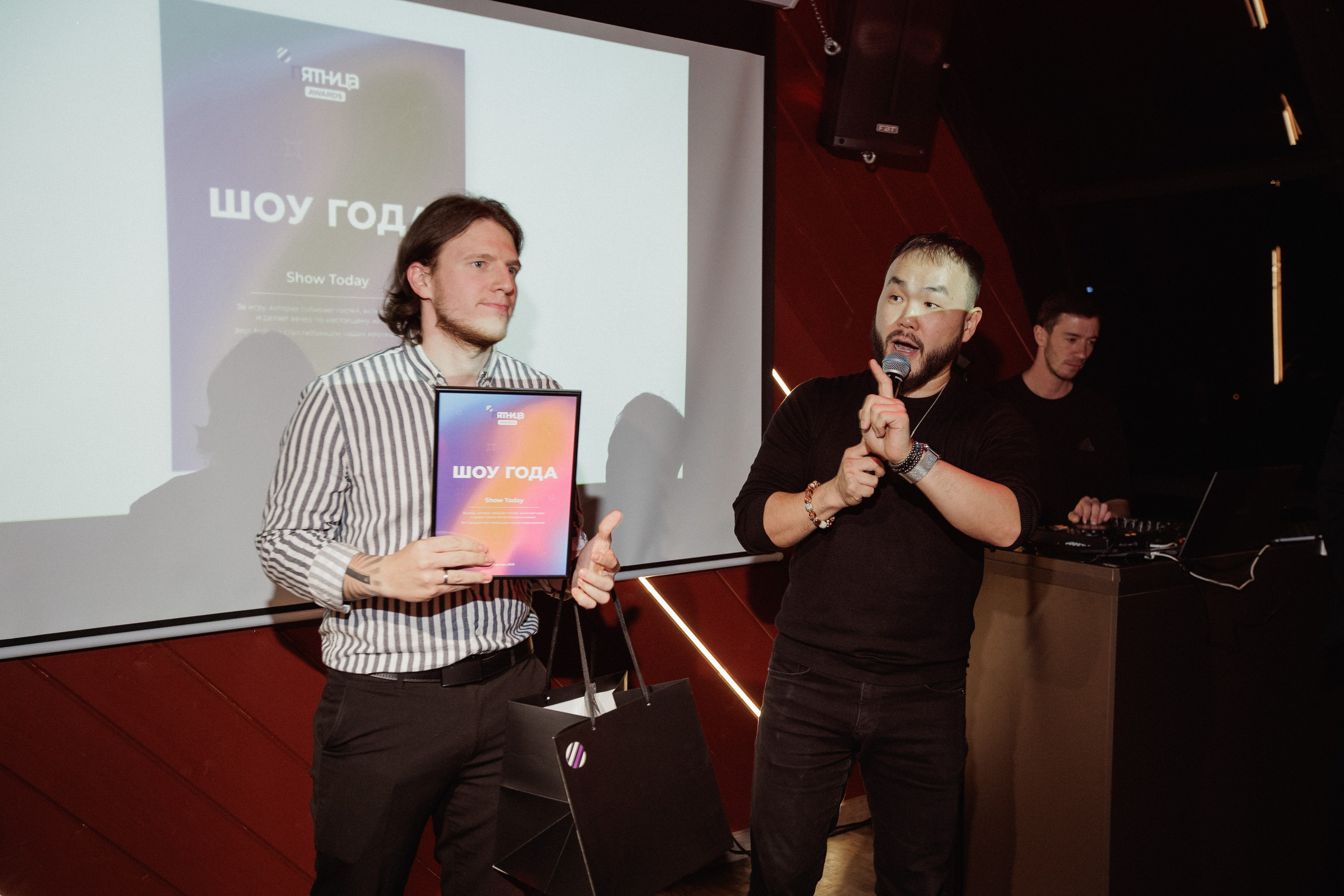 ПЯТНИЦА 2.0. СВОИ. ФОТООТЧЕТЫ-СОБЫТИЯ-МЕСТА