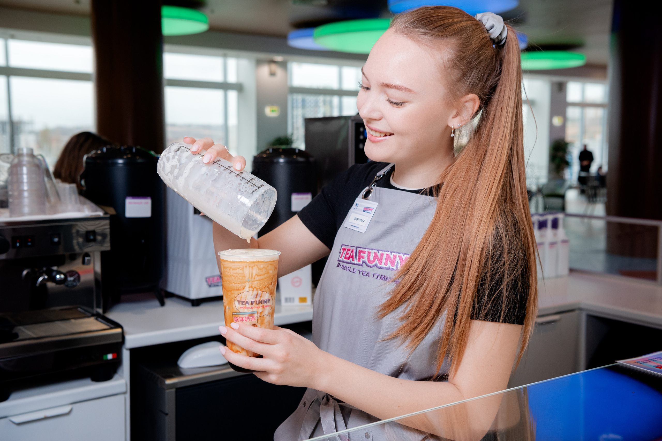 Открытие Tea Funny в Акварели. Фотограф в Волгограде и Волжском Александр Горбань