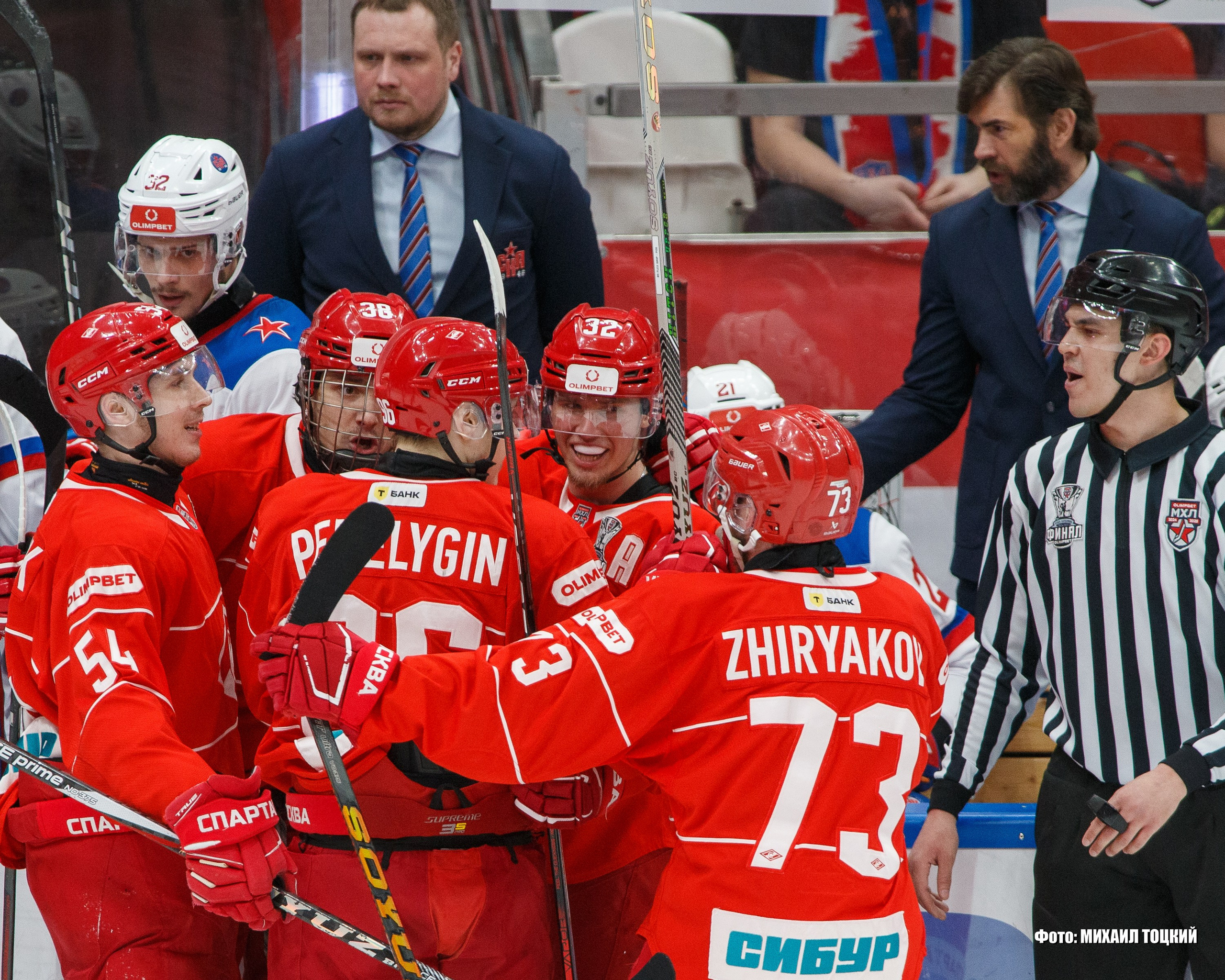 Фоторепортаж Финала Кубка Харламова. МХК Спартак (Москва) — СКА-1946 (Санкт-Петербург). Михаил Тоцкий портретный и репортажный фотограф в Москве