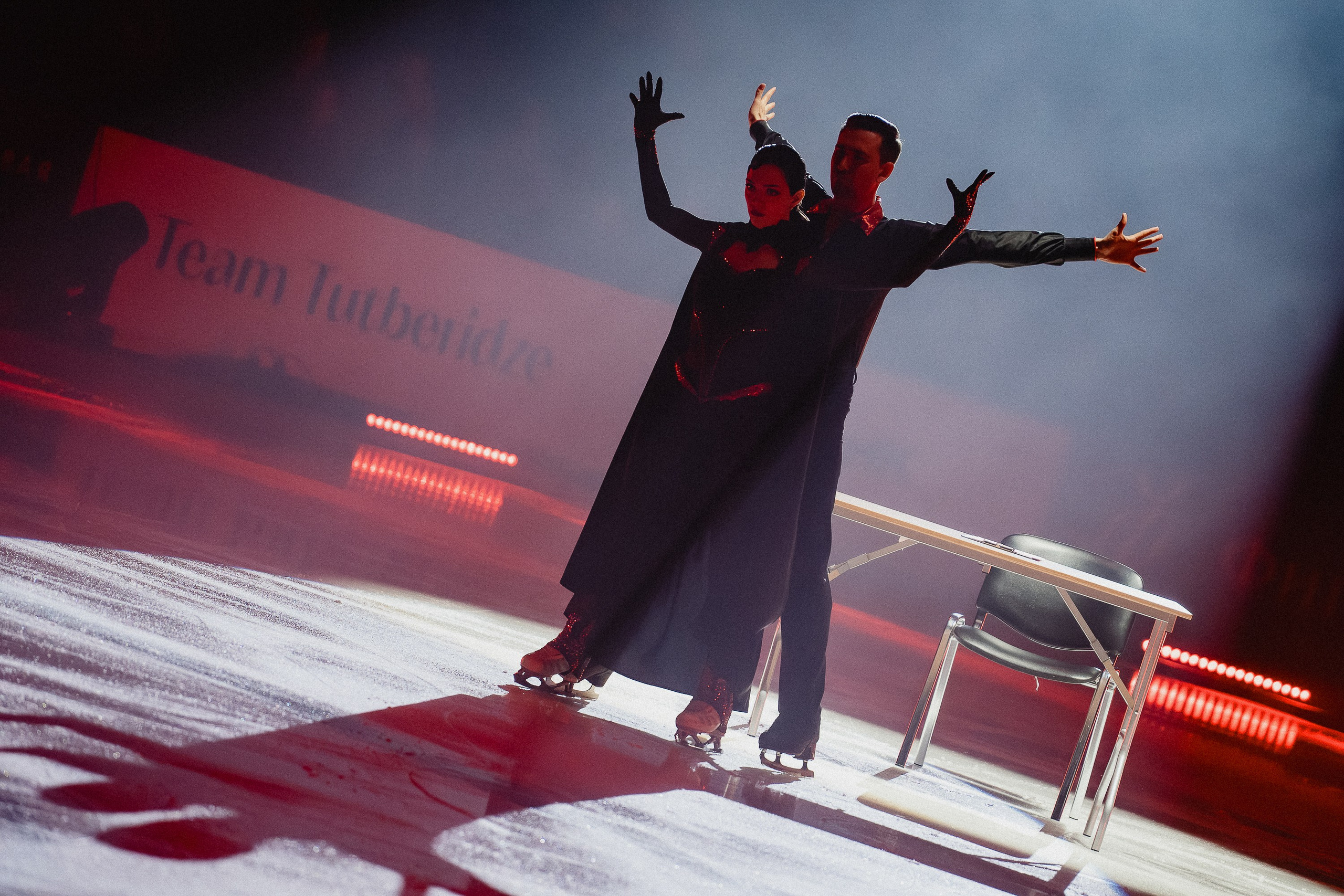 Шоу Этери Тутберидзе в Новосибирске. Воробьева Ксения — Спортивный и танцевальный фотограф Новосибирск