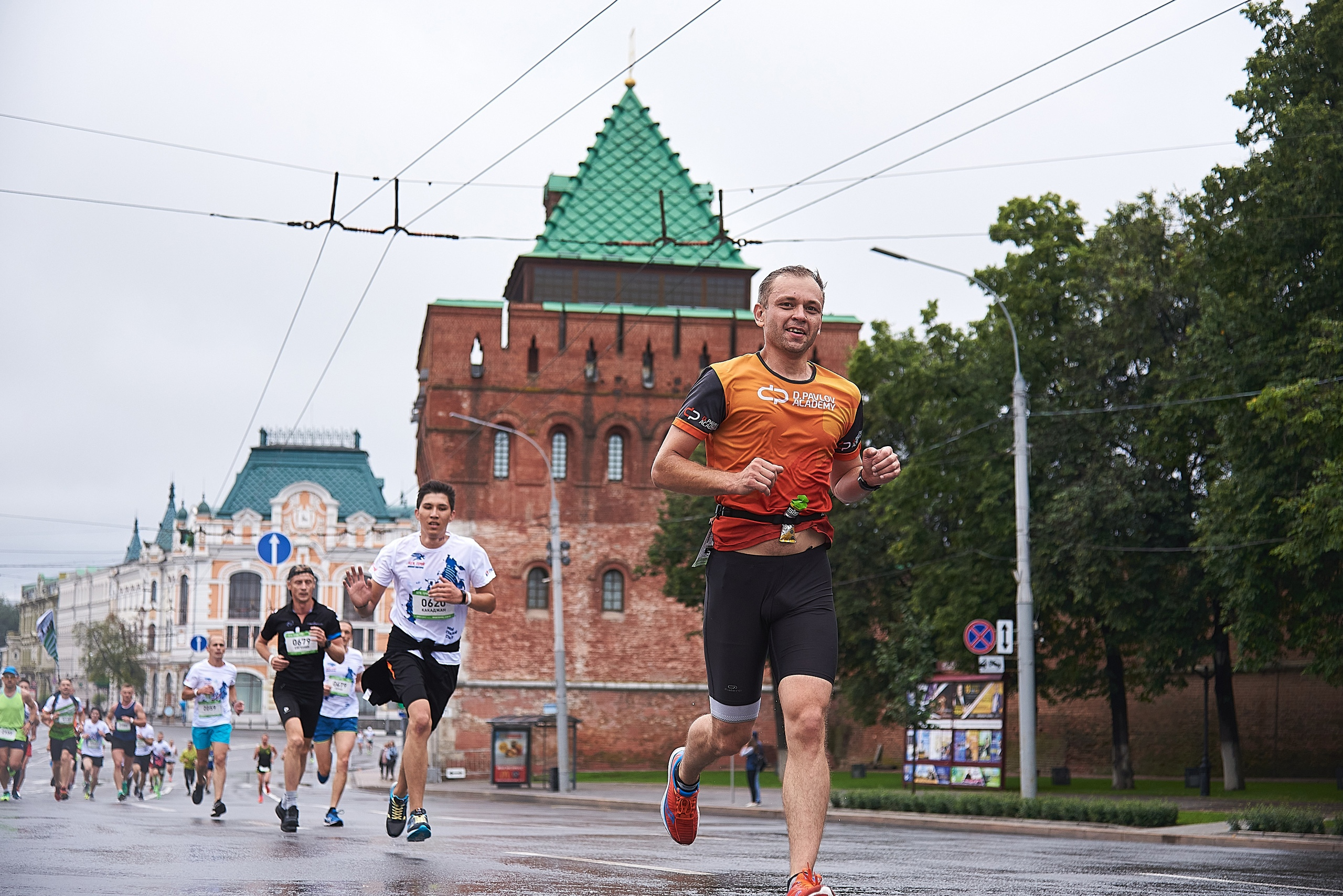 Марафон "Беги герой" в Нижнем Новгороде