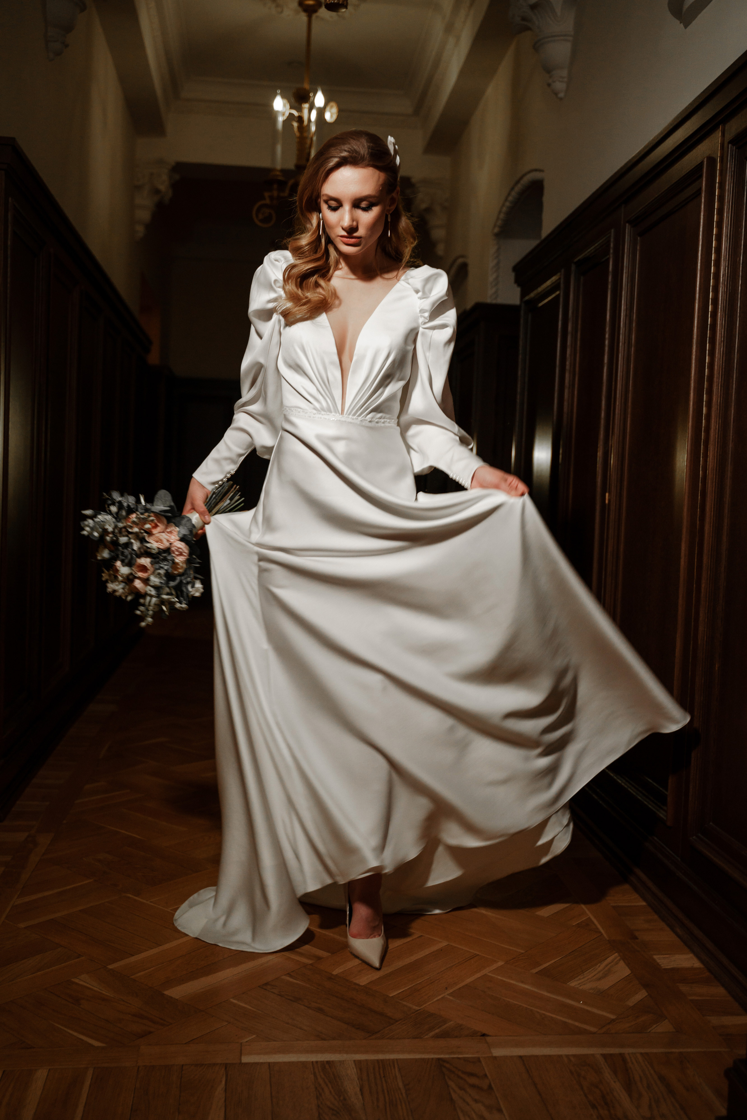 Свадебная фотосессия в отеле Hilton Moscow Leningradskaya 5