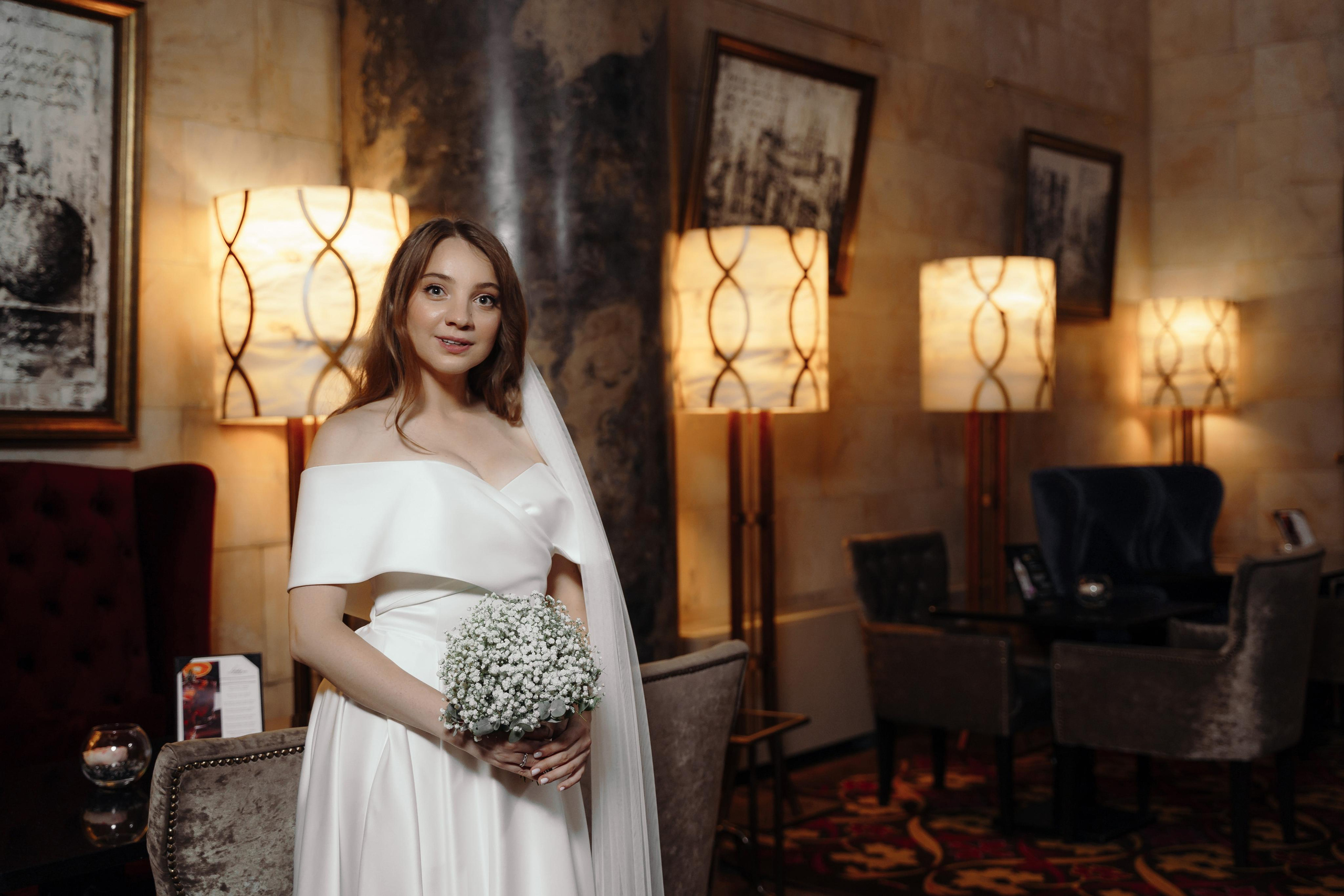 Свадебная фотосессия в отеле Hilton Moscow Leningradskaya 5*