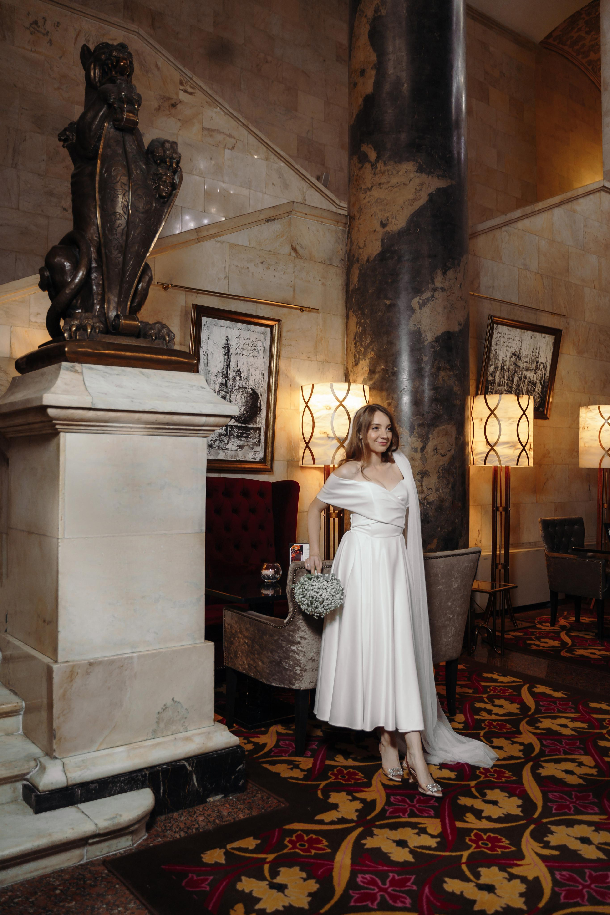 Свадебная фотосессия в отеле Hilton Moscow Leningradskaya 5*