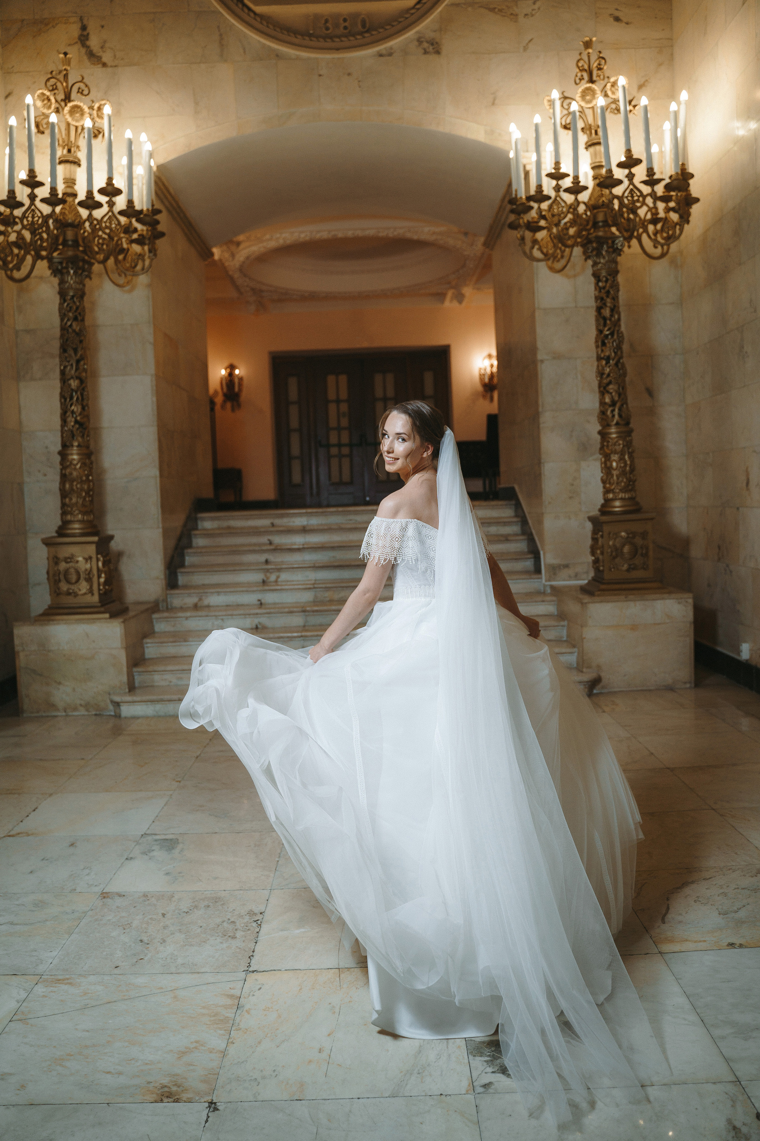 Свадебная фотосессия в отеле Hilton Moscow Leningradskaya 5*