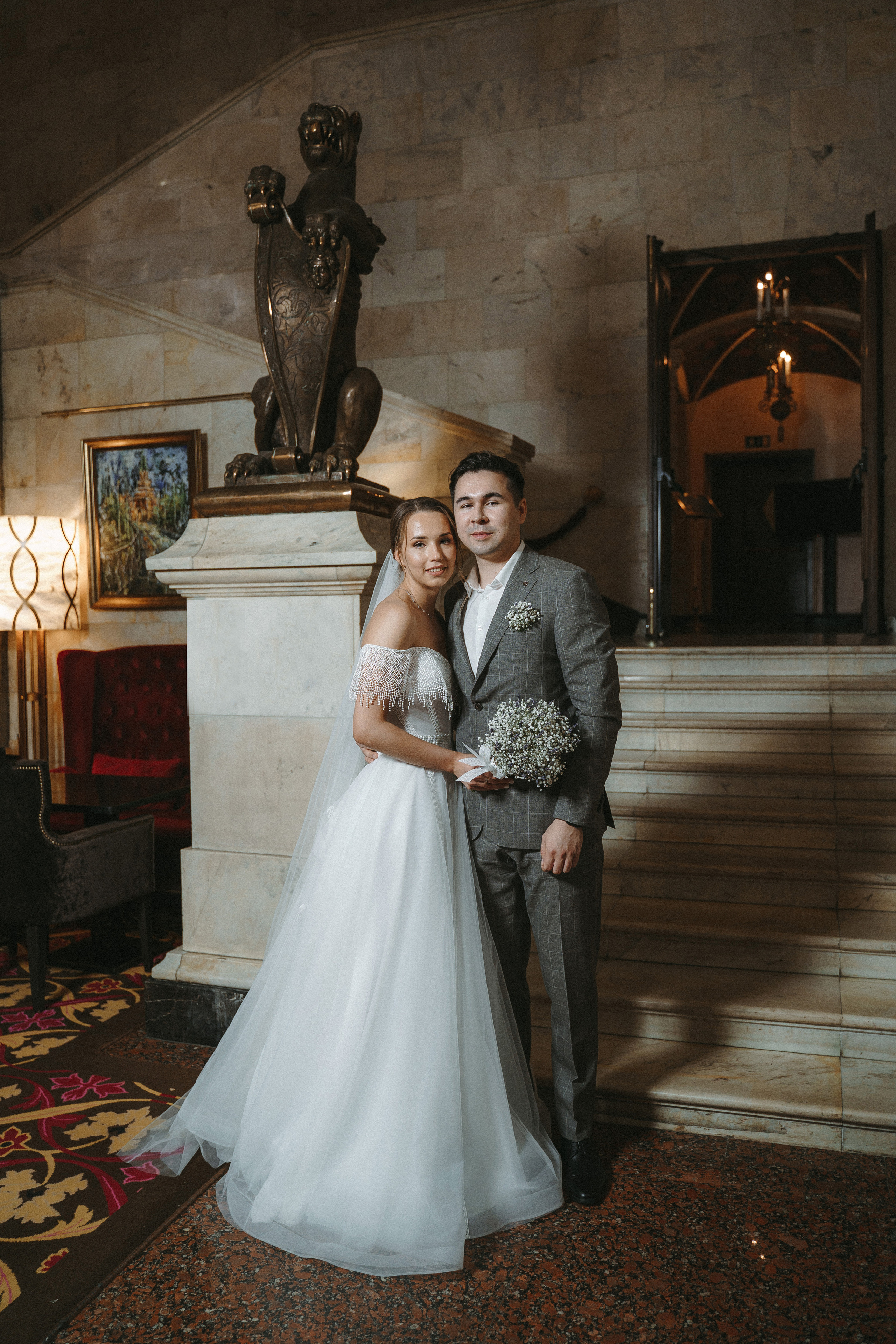 Свадебная фотосессия в отеле Hilton Moscow Leningradskaya 5*