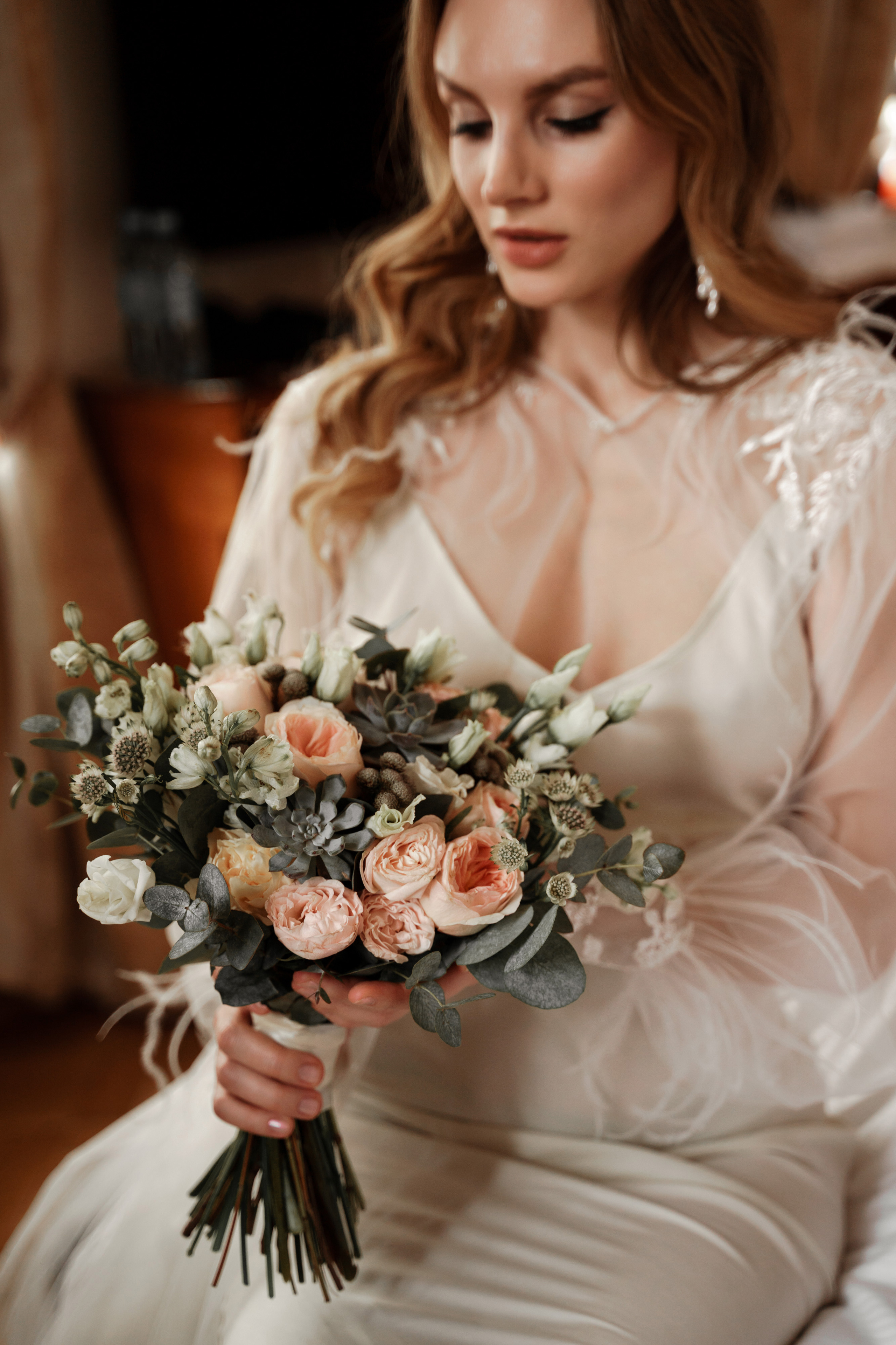 Свадебная фотосессия в отеле Hilton Moscow Leningradskaya 5