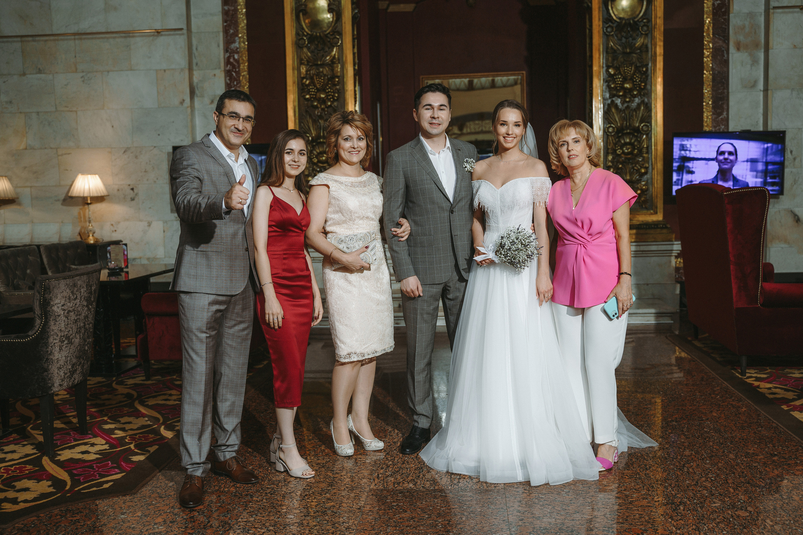 Свадебная фотосессия в отеле Hilton Moscow Leningradskaya 5*