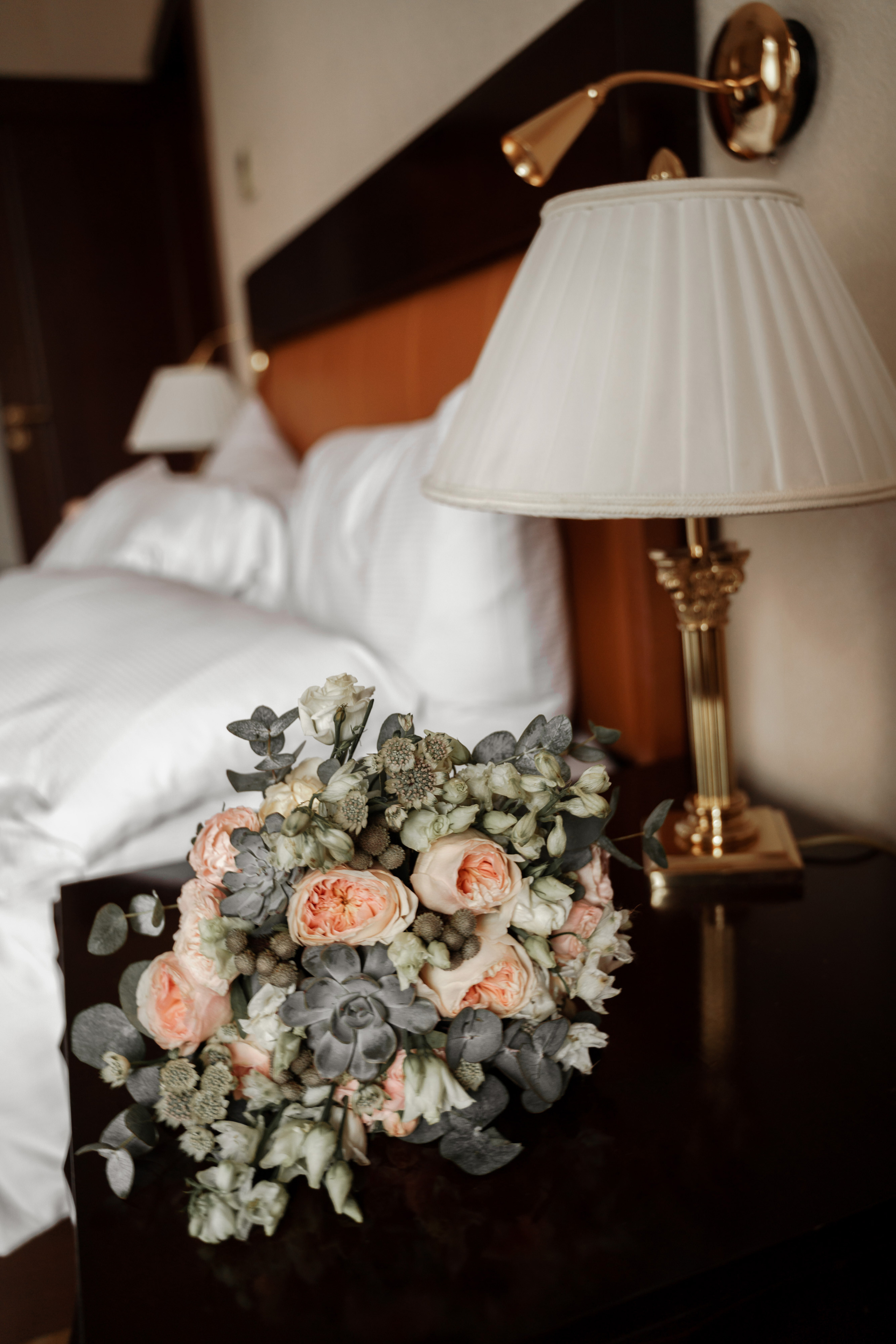 Свадебная фотосессия в отеле Hilton Moscow Leningradskaya 5