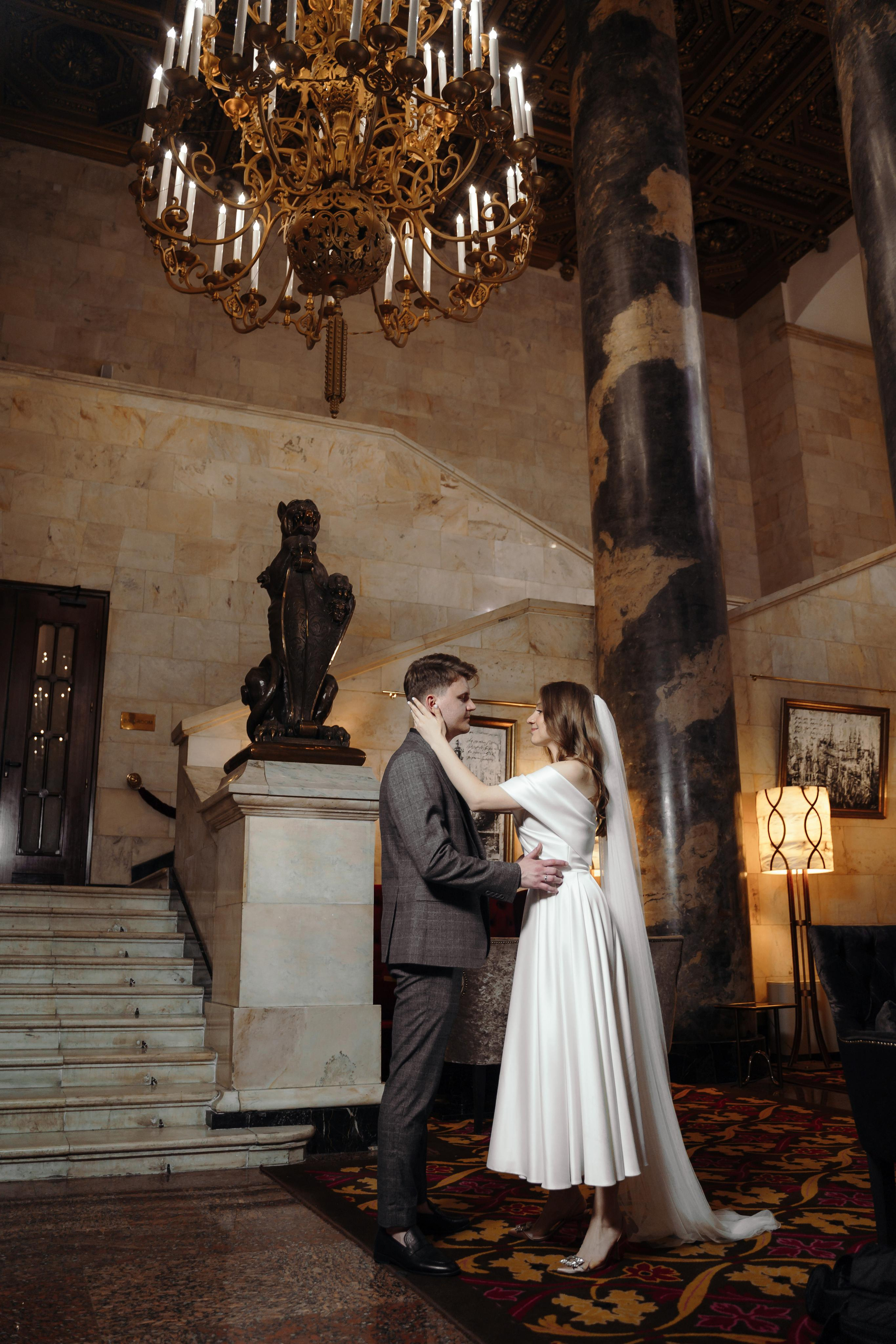 Свадебная фотосессия в отеле Hilton Moscow Leningradskaya 5*