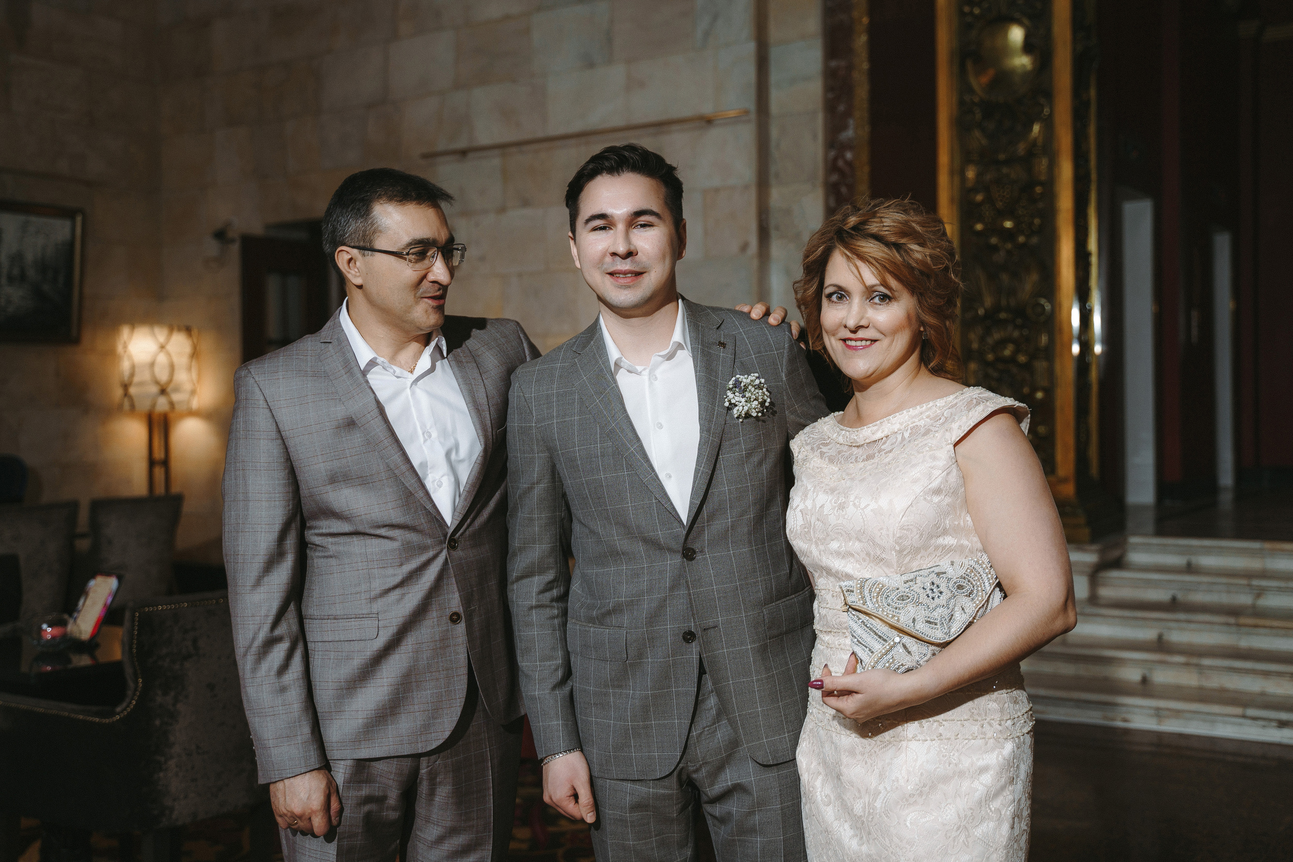 Свадебная фотосессия в отеле Hilton Moscow Leningradskaya 5*