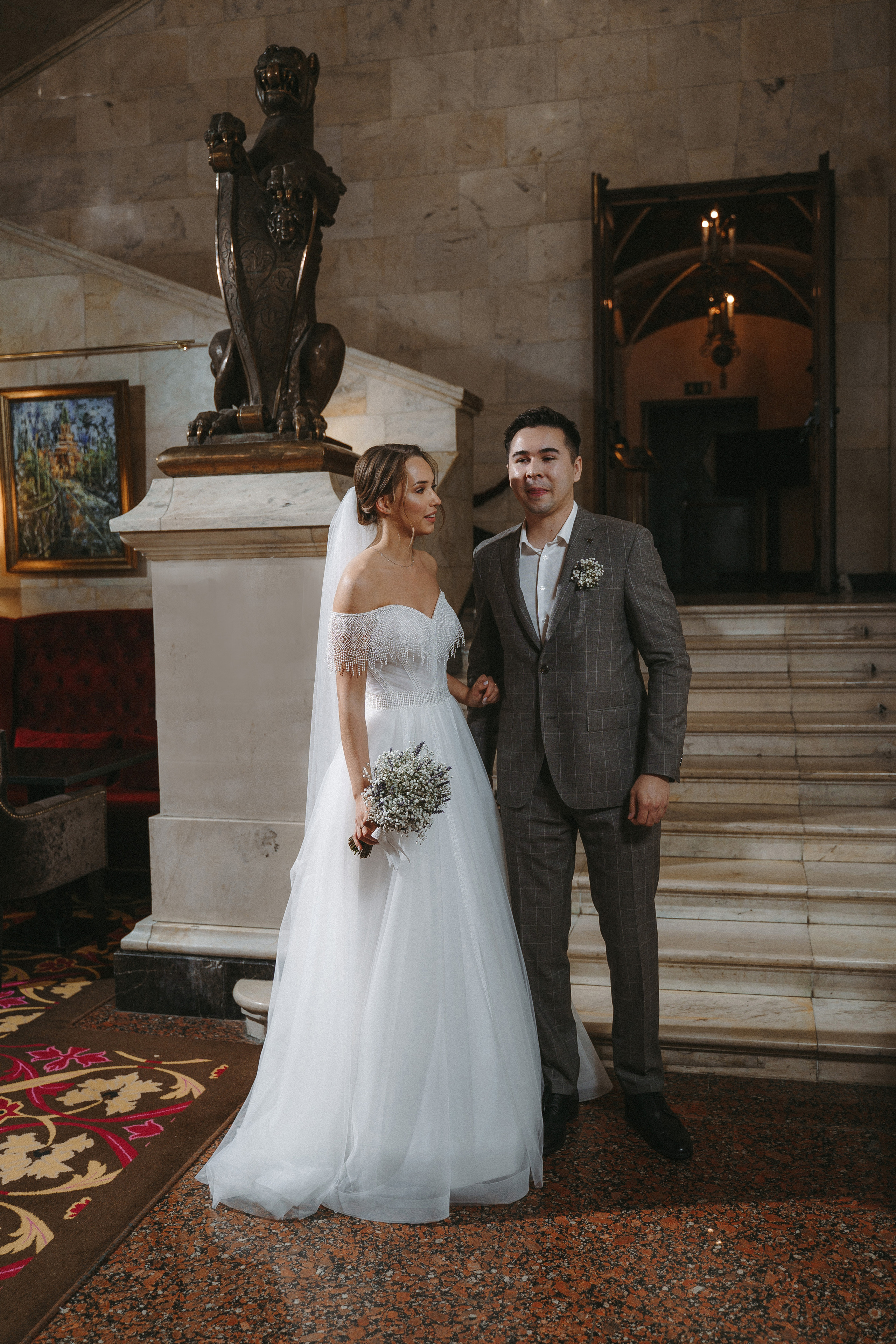 Свадебная фотосессия в отеле Hilton Moscow Leningradskaya 5*