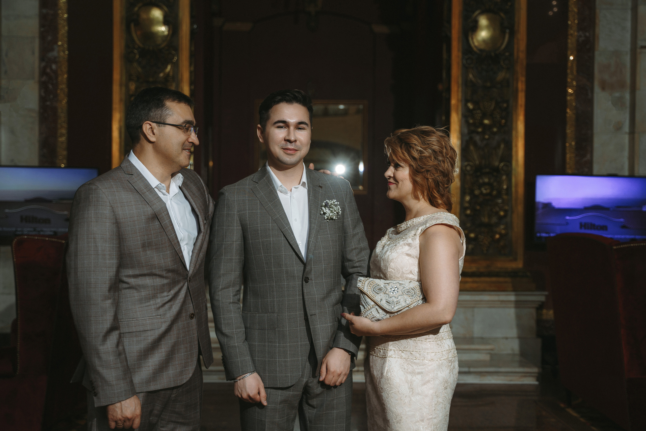 Свадебная фотосессия в отеле Hilton Moscow Leningradskaya 5*