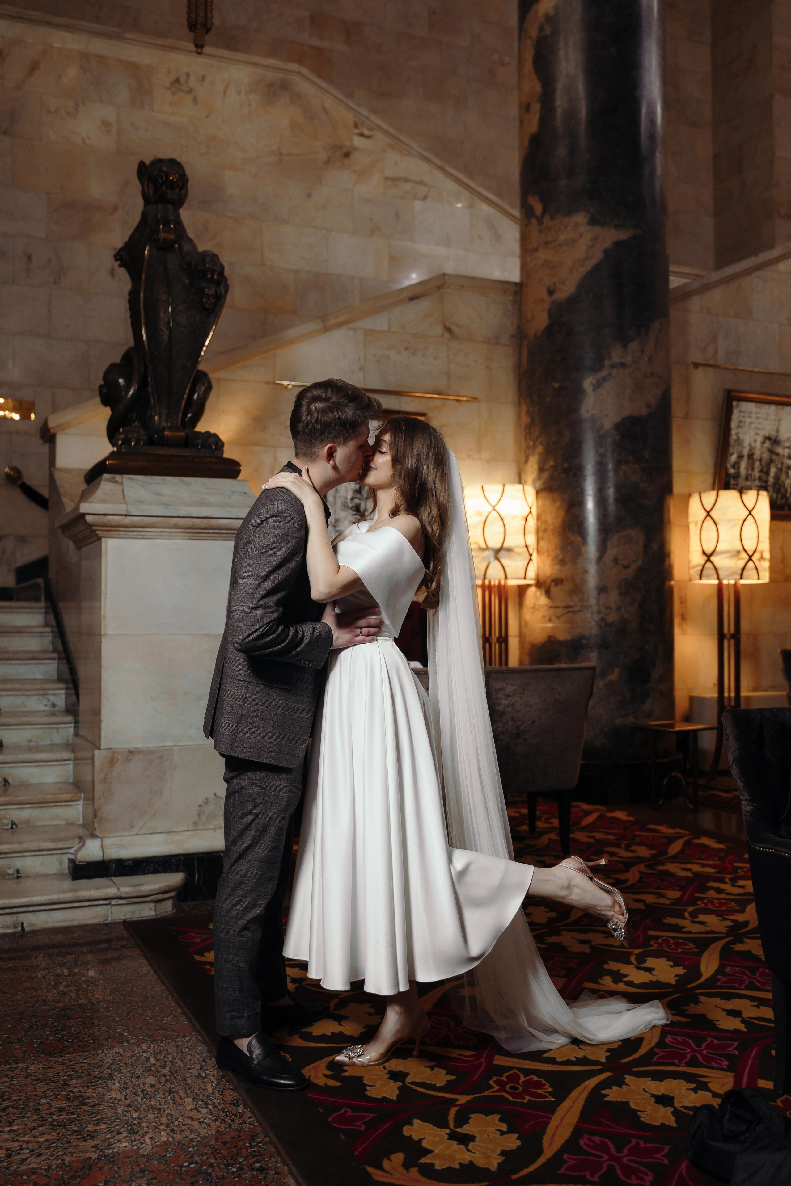 Свадебная фотосессия в отеле Hilton Moscow Leningradskaya 5*