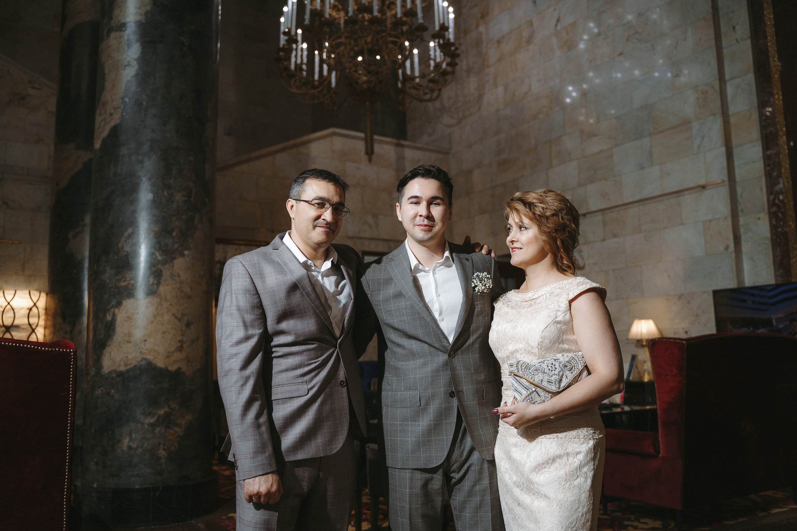 Свадебная фотосессия в отеле Hilton Moscow Leningradskaya 5*