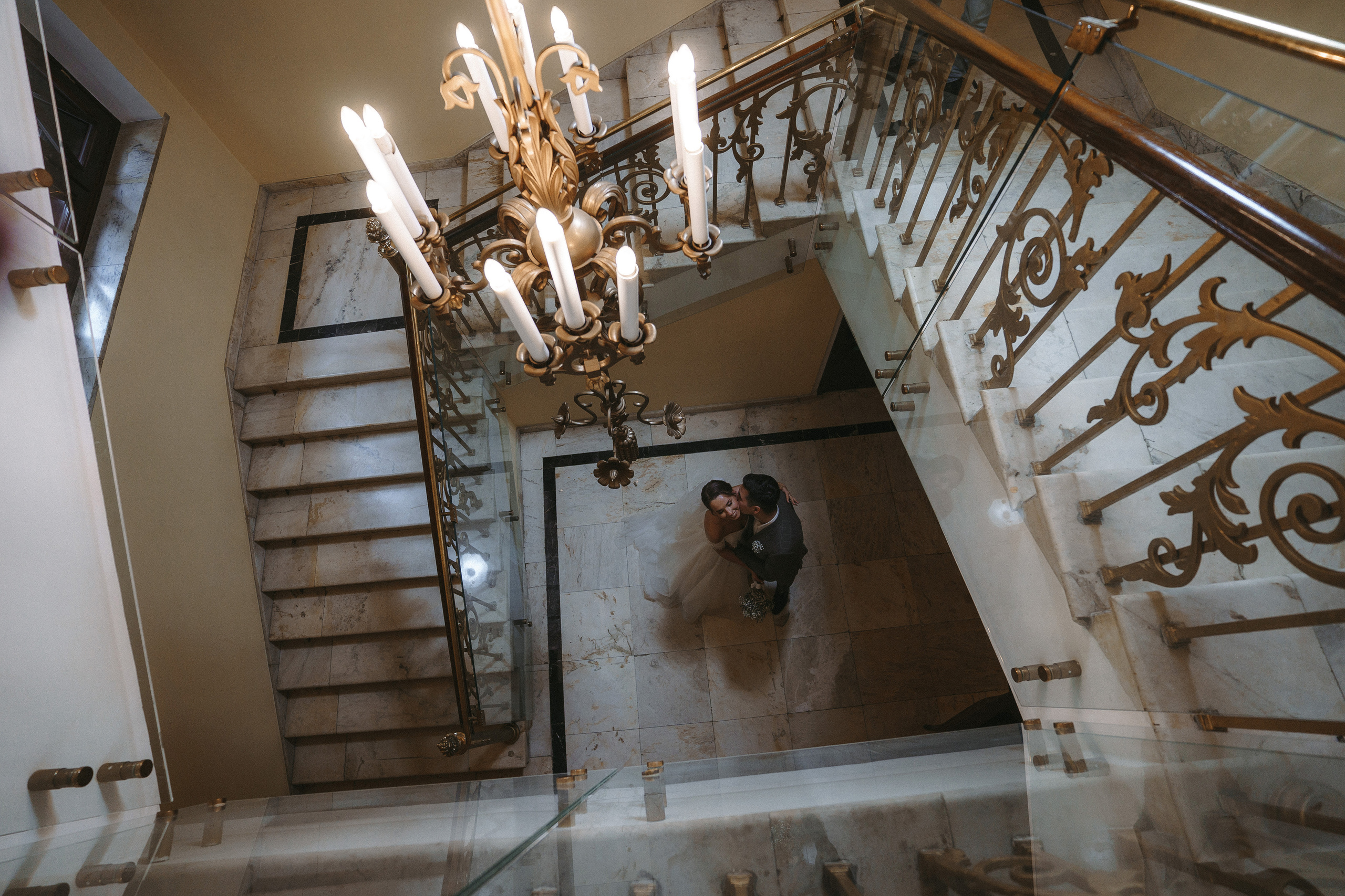 Свадебная фотосессия в отеле Hilton Moscow Leningradskaya 5*